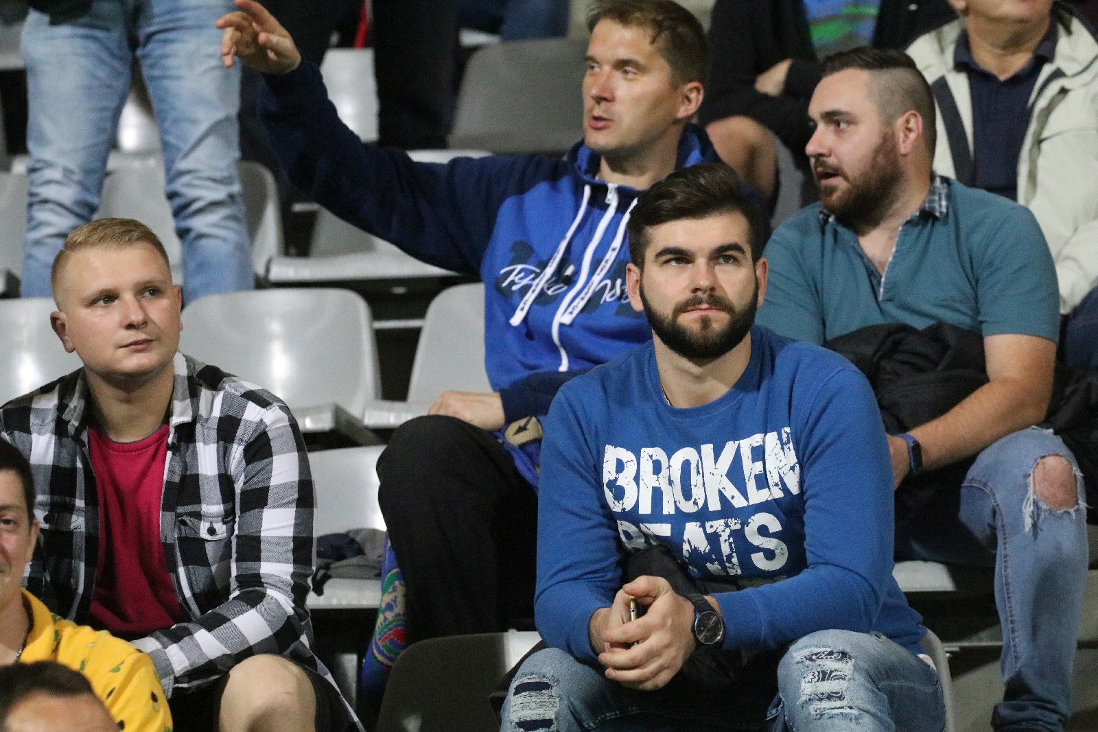 Kibice na meczu Miedzi Legnica z Łódzkim Klubem Sportowym