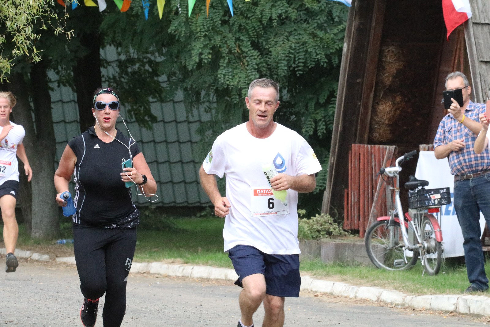 Ponad stu zawodników na trasie Biegu na Legnickich Polach