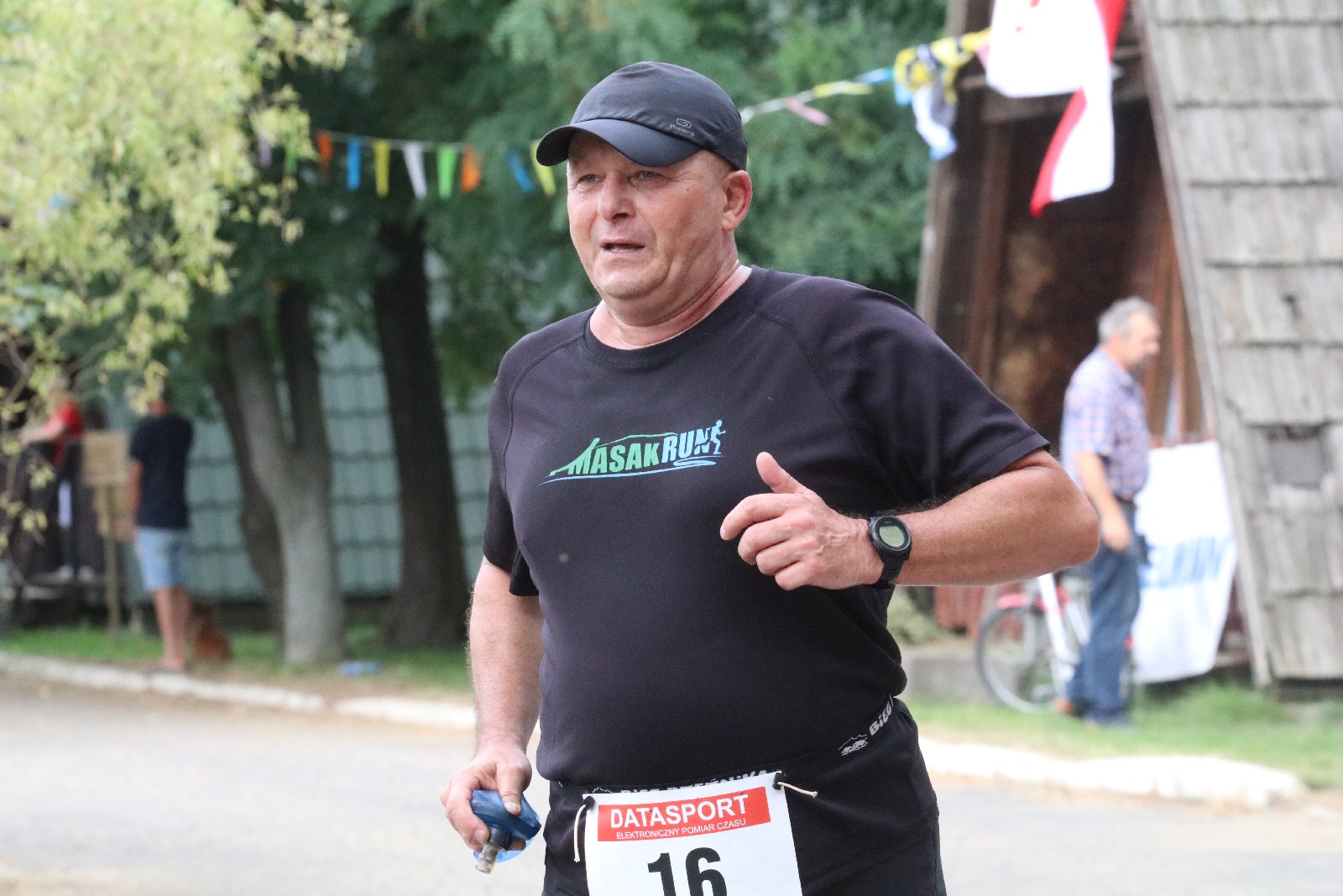 Ponad stu zawodników na trasie Biegu na Legnickich Polach