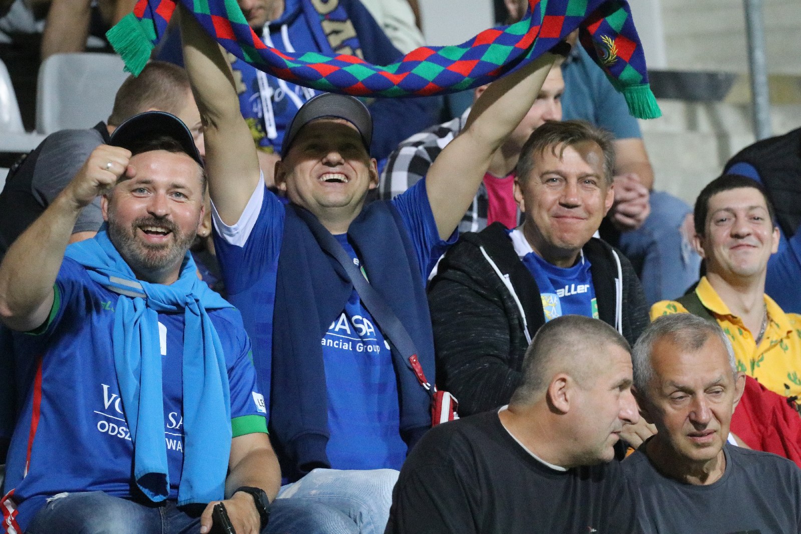 Kibice na meczu Miedzi Legnica z Łódzkim Klubem Sportowym