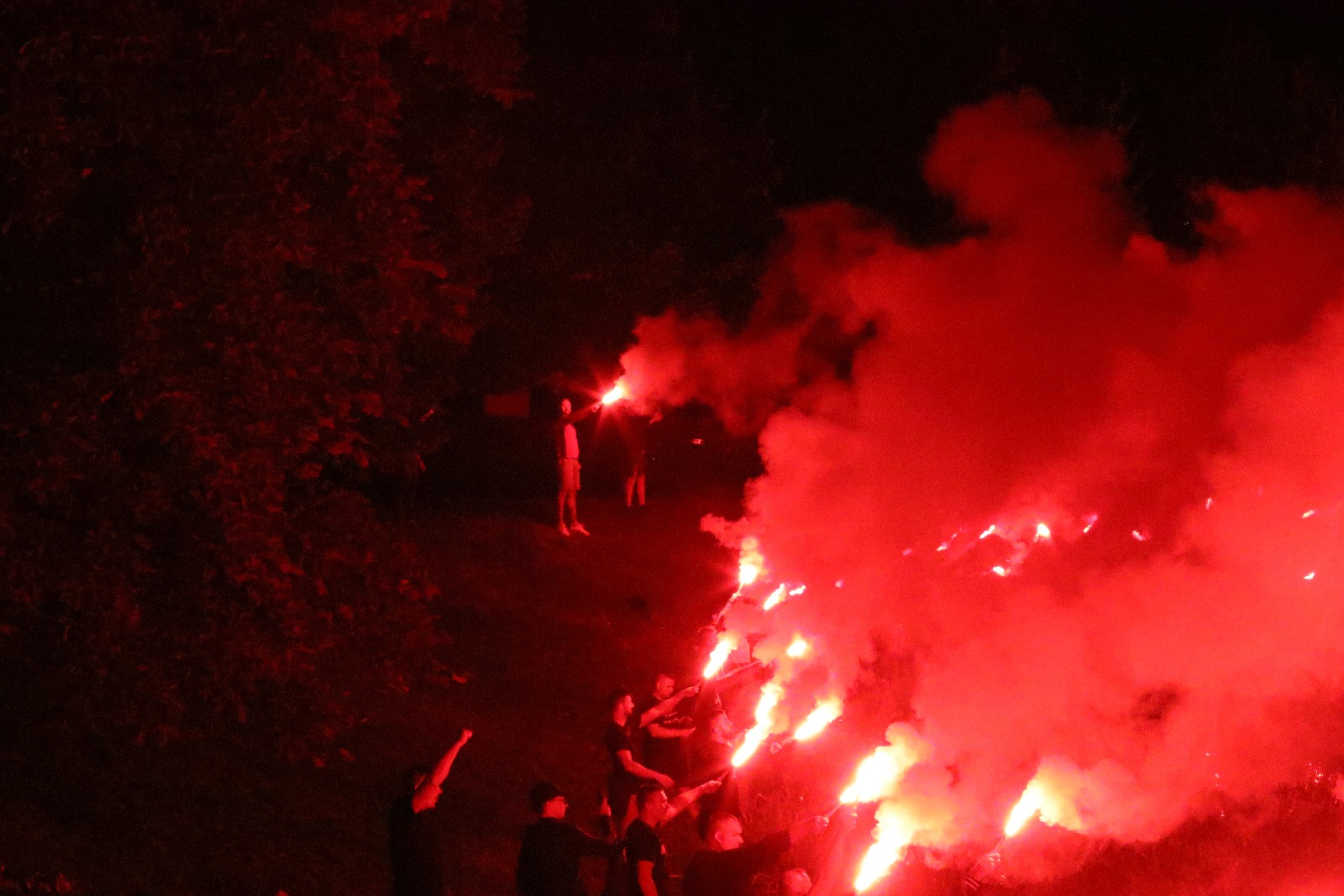 Kibice na meczu Miedzi Legnica z Łódzkim Klubem Sportowym