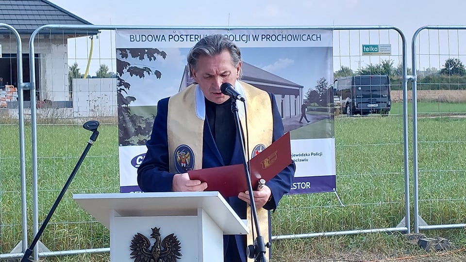 Pierwszy w kraju modułowy posterunek powstaje w Prochowicach
