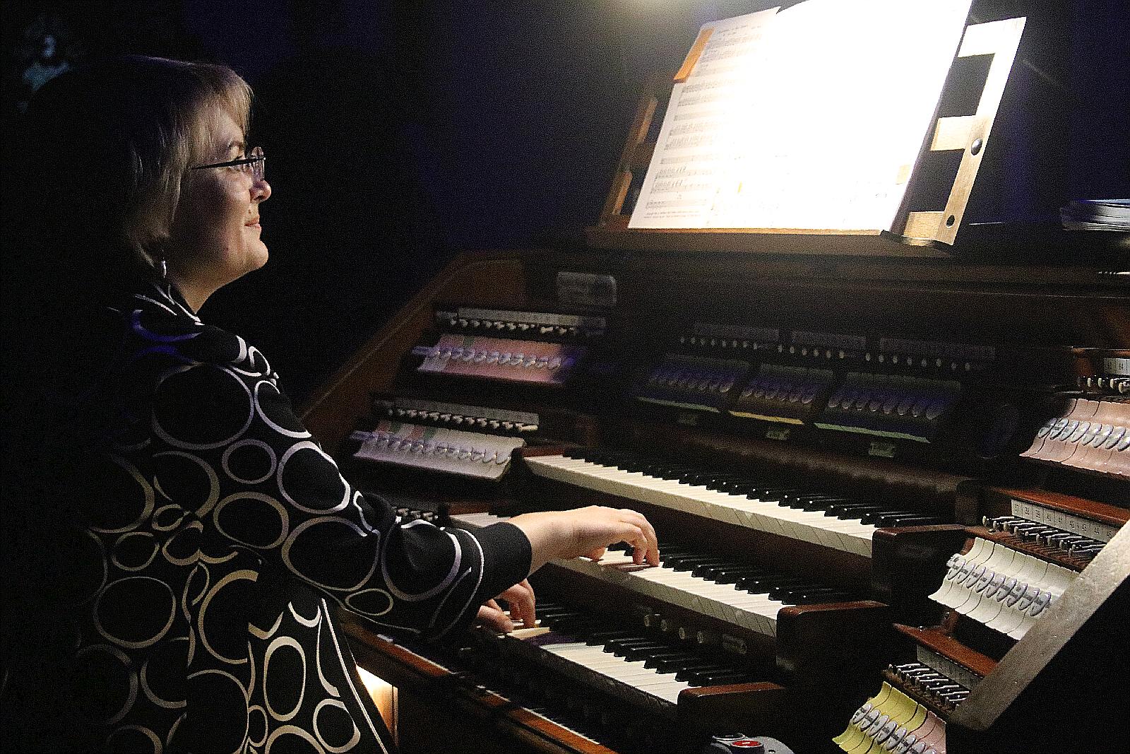 Veni Creator na organy w dostojnym wnętrzu Kościoła Mariackiego