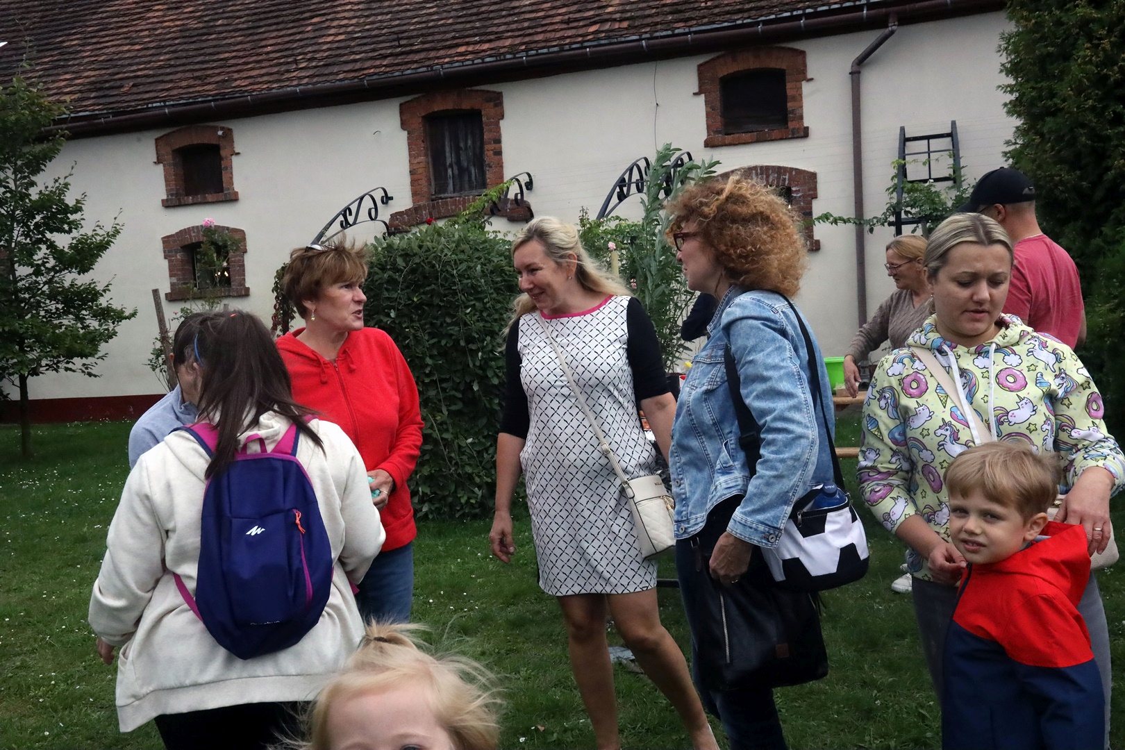 Radosna zabawa podopiecznych Stowarzyszenia „Otwórz Serce”