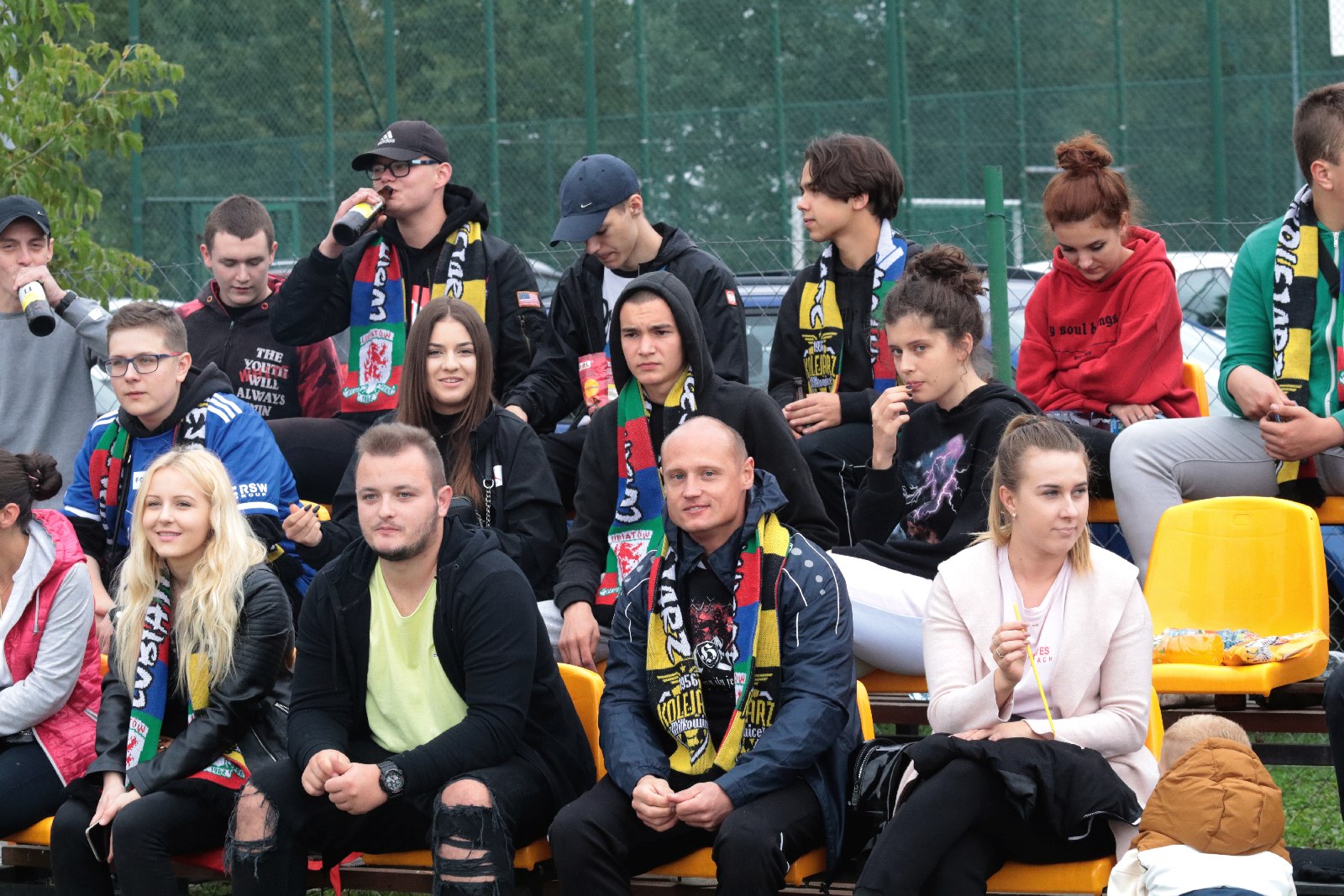 Derby na remis. Podział punktów w starciu Kolejarza z Dębem