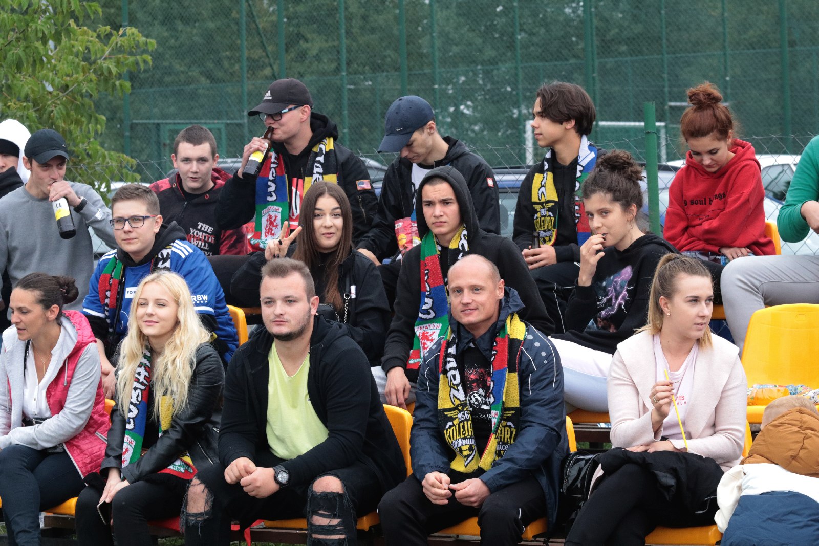 Derby na remis. Podział punktów w starciu Kolejarza z Dębem