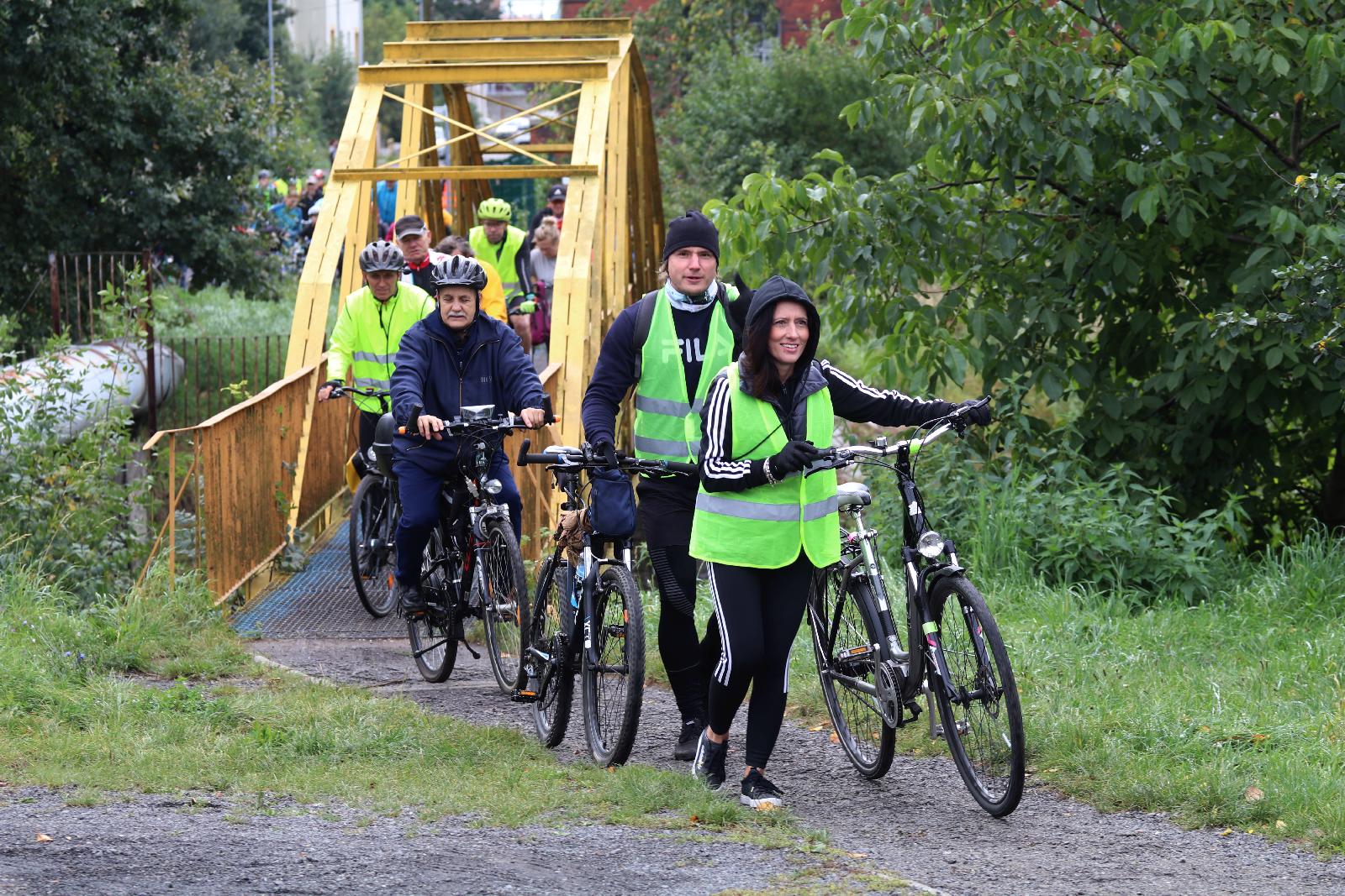 Spod Bramy Głogowskiej wyruszył rajd rowerowy do Bieniowic
