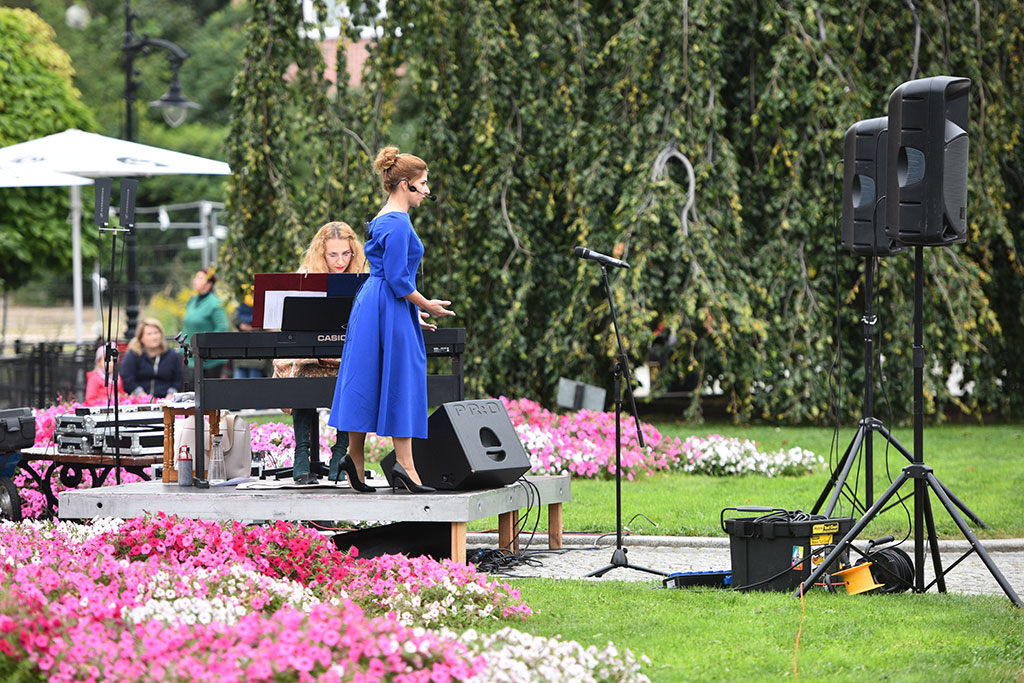 Koncert prawie jesienny na pianino i sopran