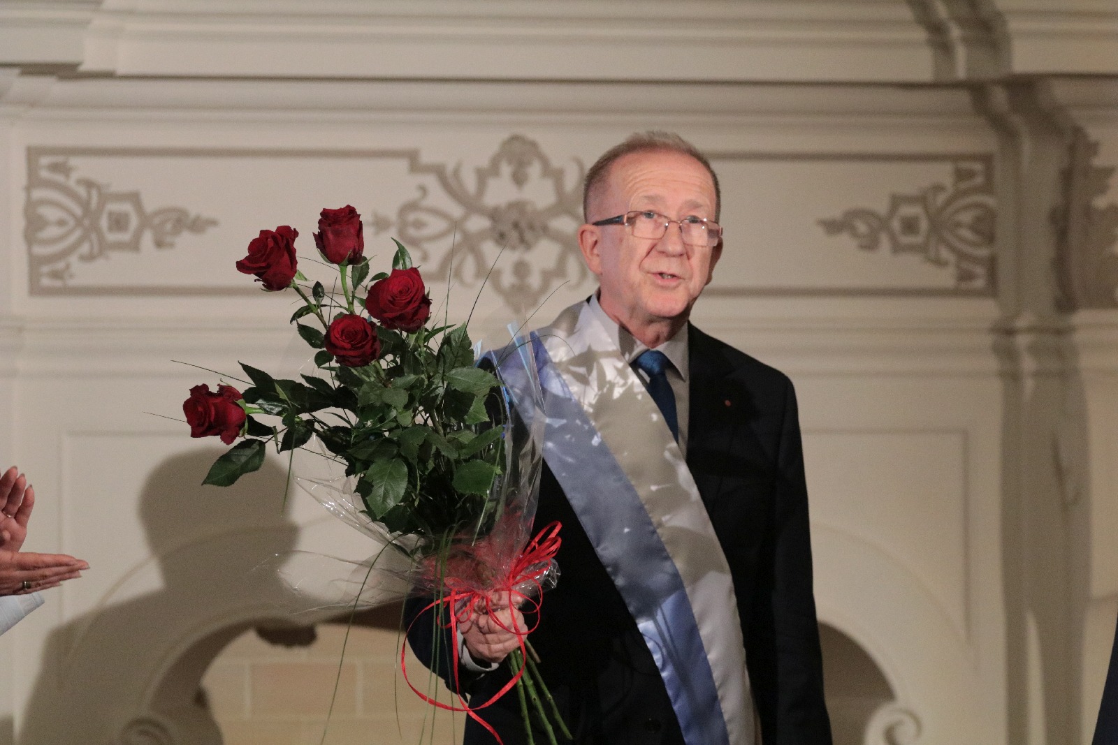 Miejskie nagrody wręczone. Obertaniec wzruszony