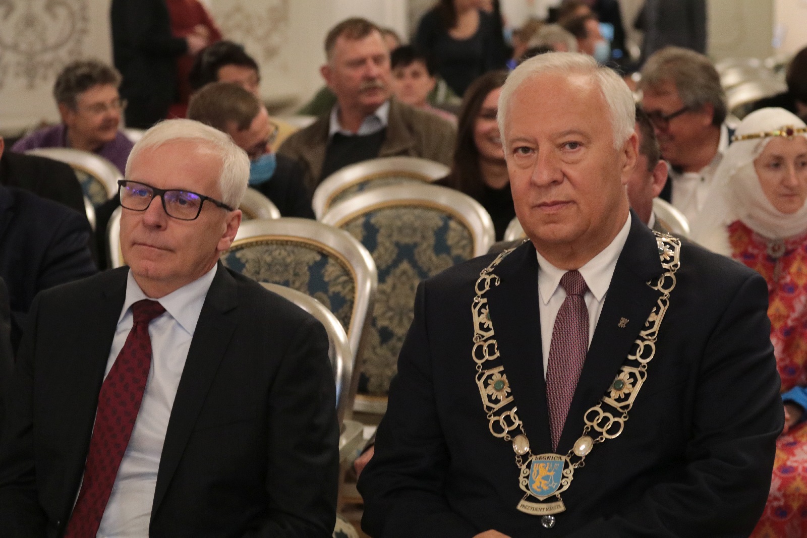 Miejskie nagrody wręczone. Obertaniec wzruszony