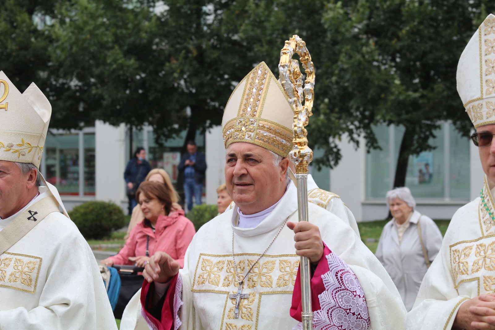Ingres Księdza Biskupa Legnickiego Andrzeja Siemieniewskiego