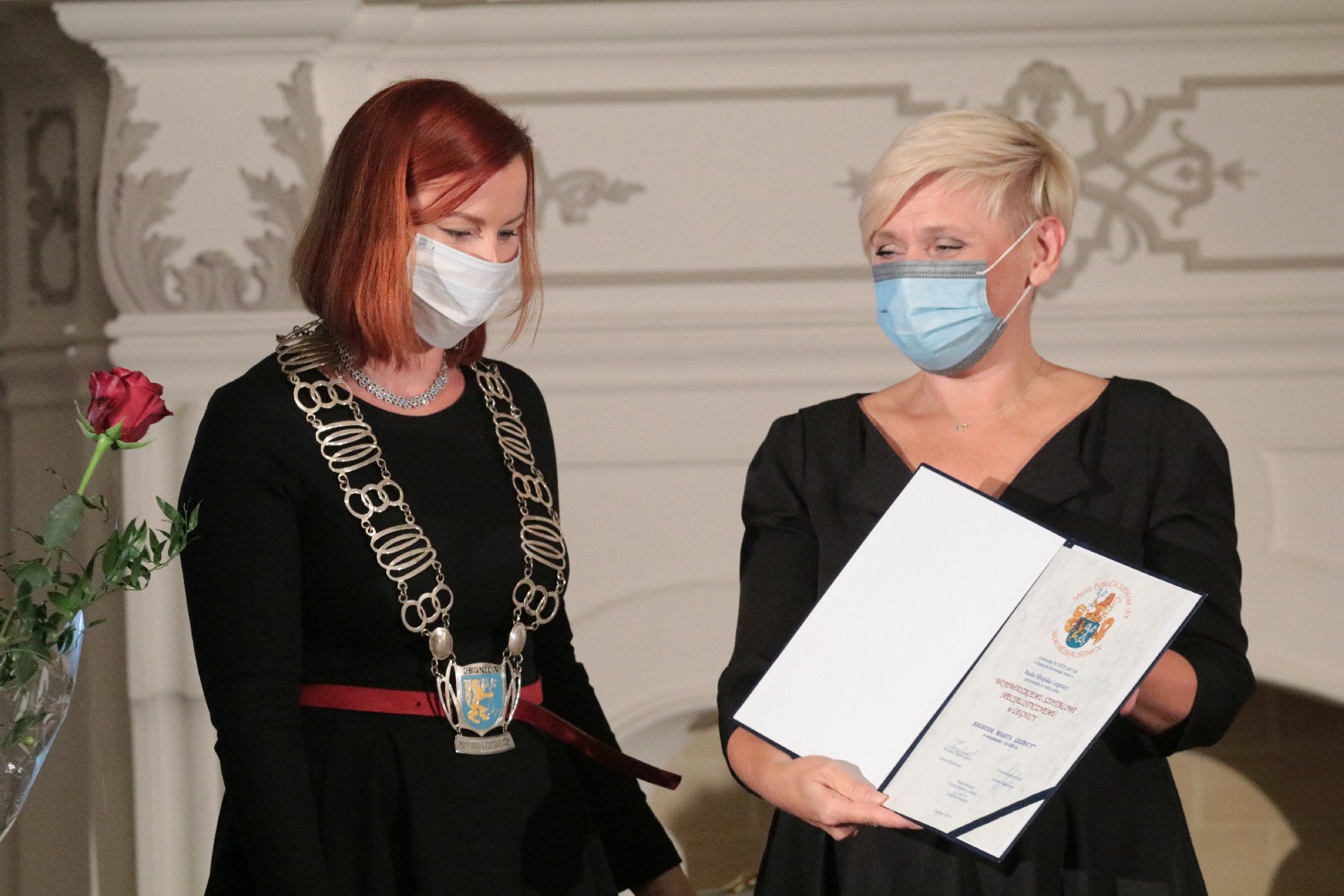 Miejskie nagrody wręczone. Obertaniec wzruszony
