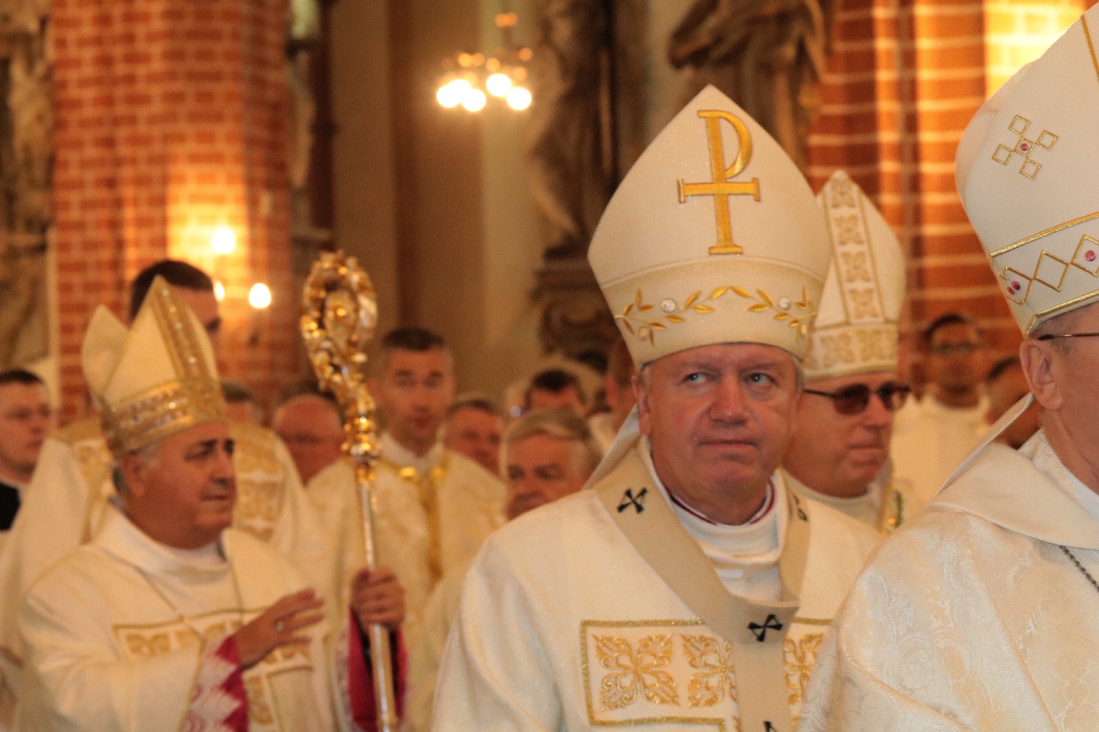 Ingres Księdza Biskupa Legnickiego Andrzeja Siemieniewskiego