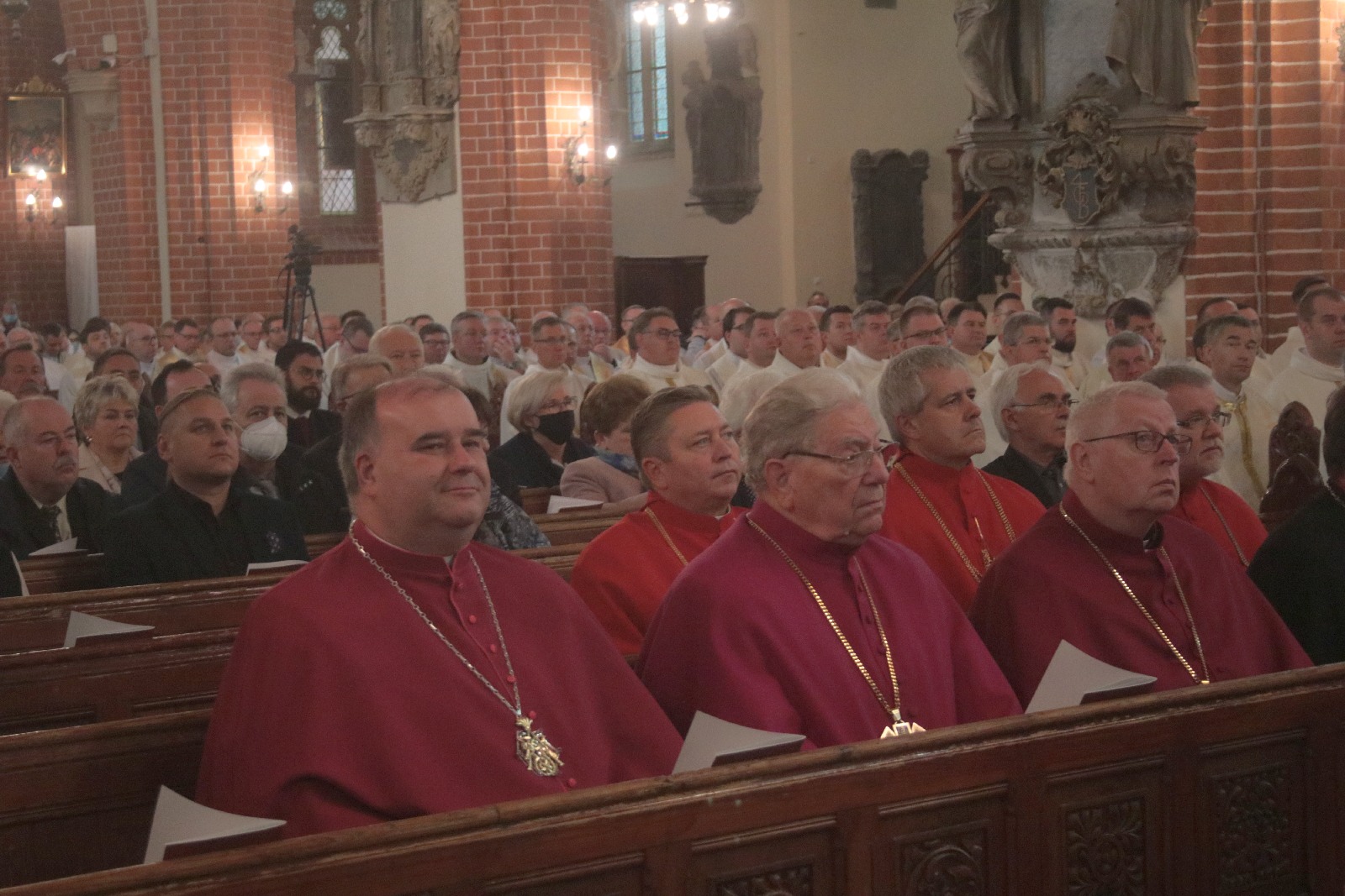 Ingres Księdza Biskupa Legnickiego Andrzeja Siemieniewskiego