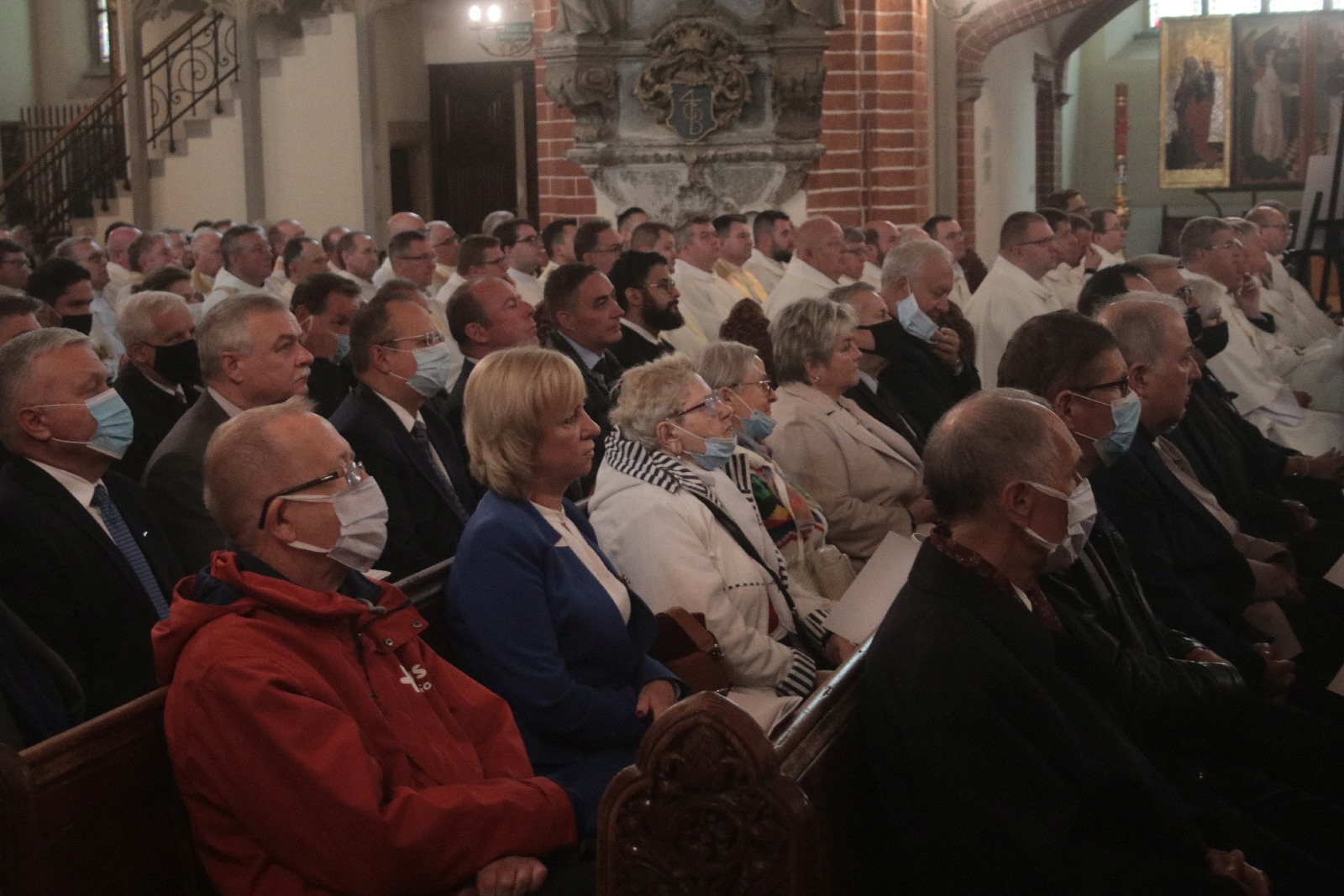 Ingres Księdza Biskupa Legnickiego Andrzeja Siemieniewskiego