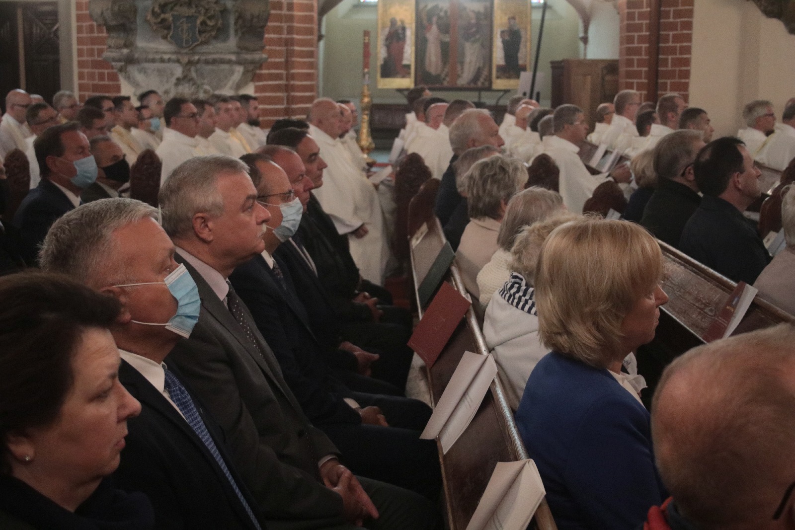 Ingres Księdza Biskupa Legnickiego Andrzeja Siemieniewskiego