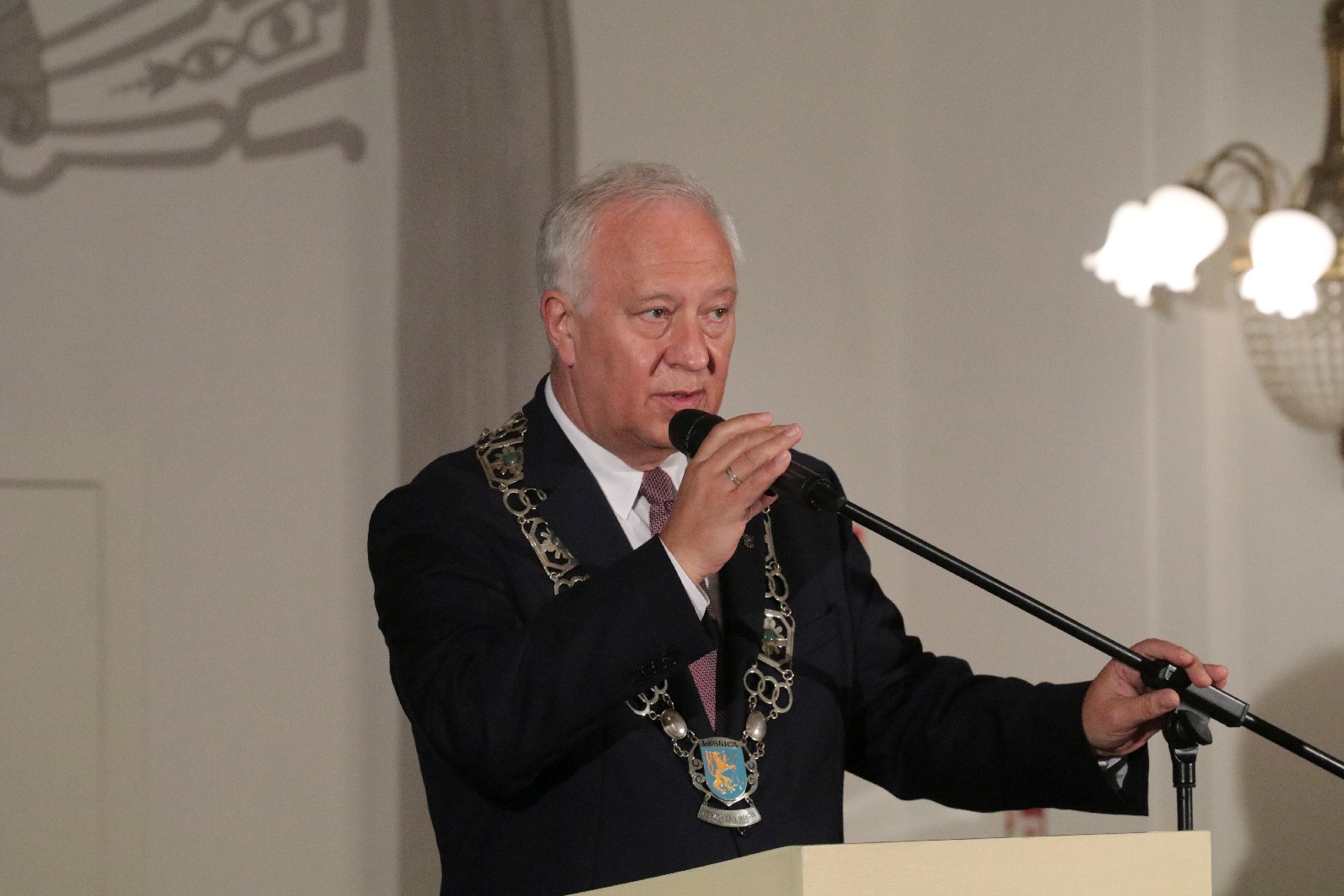 Miejskie nagrody wręczone. Obertaniec wzruszony