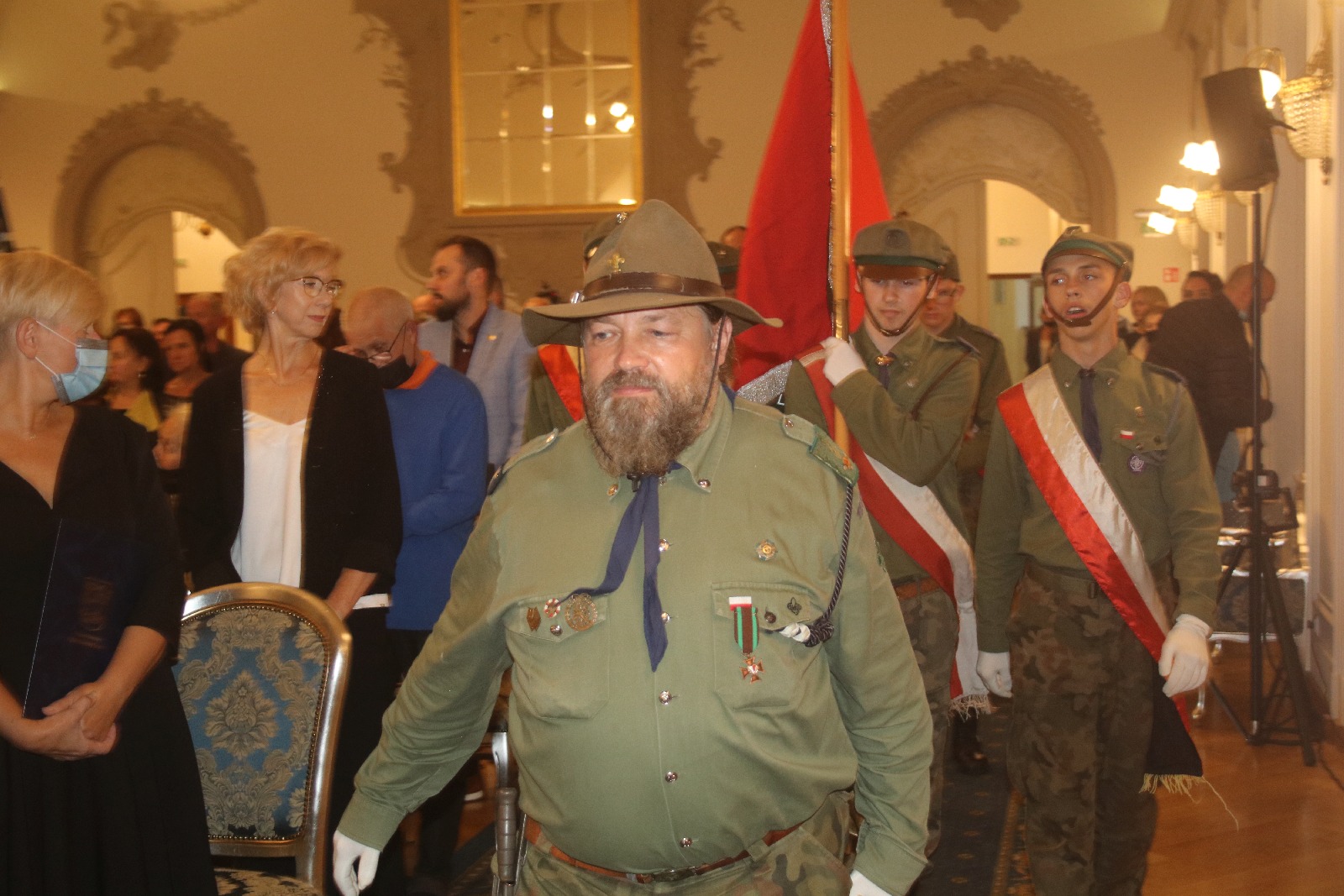Miejskie nagrody wręczone. Obertaniec wzruszony
