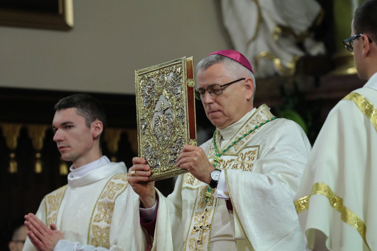Ingres Księdza Biskupa Legnickiego Andrzeja Siemieniewskiego