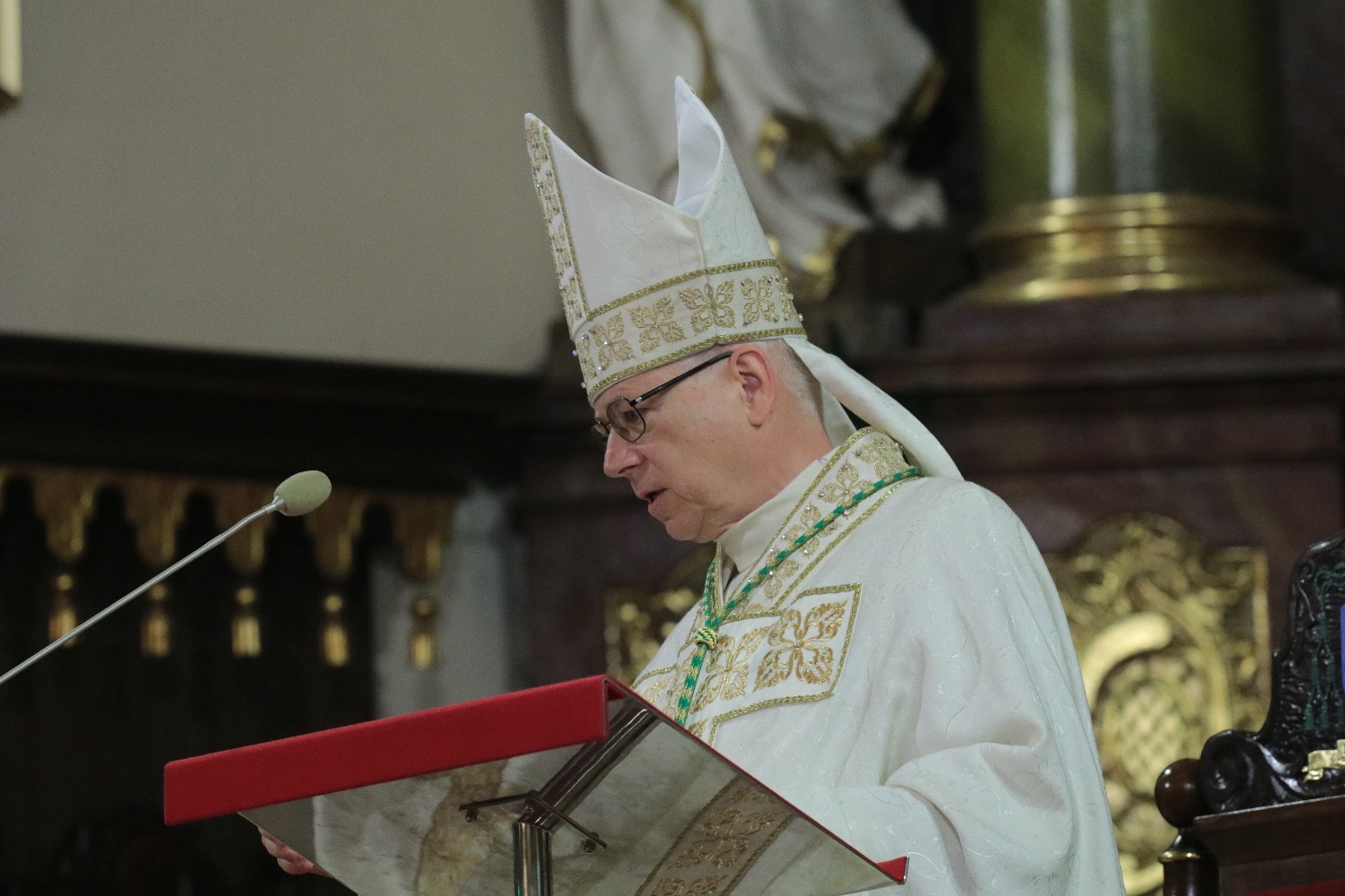 Ingres Księdza Biskupa Legnickiego Andrzeja Siemieniewskiego
