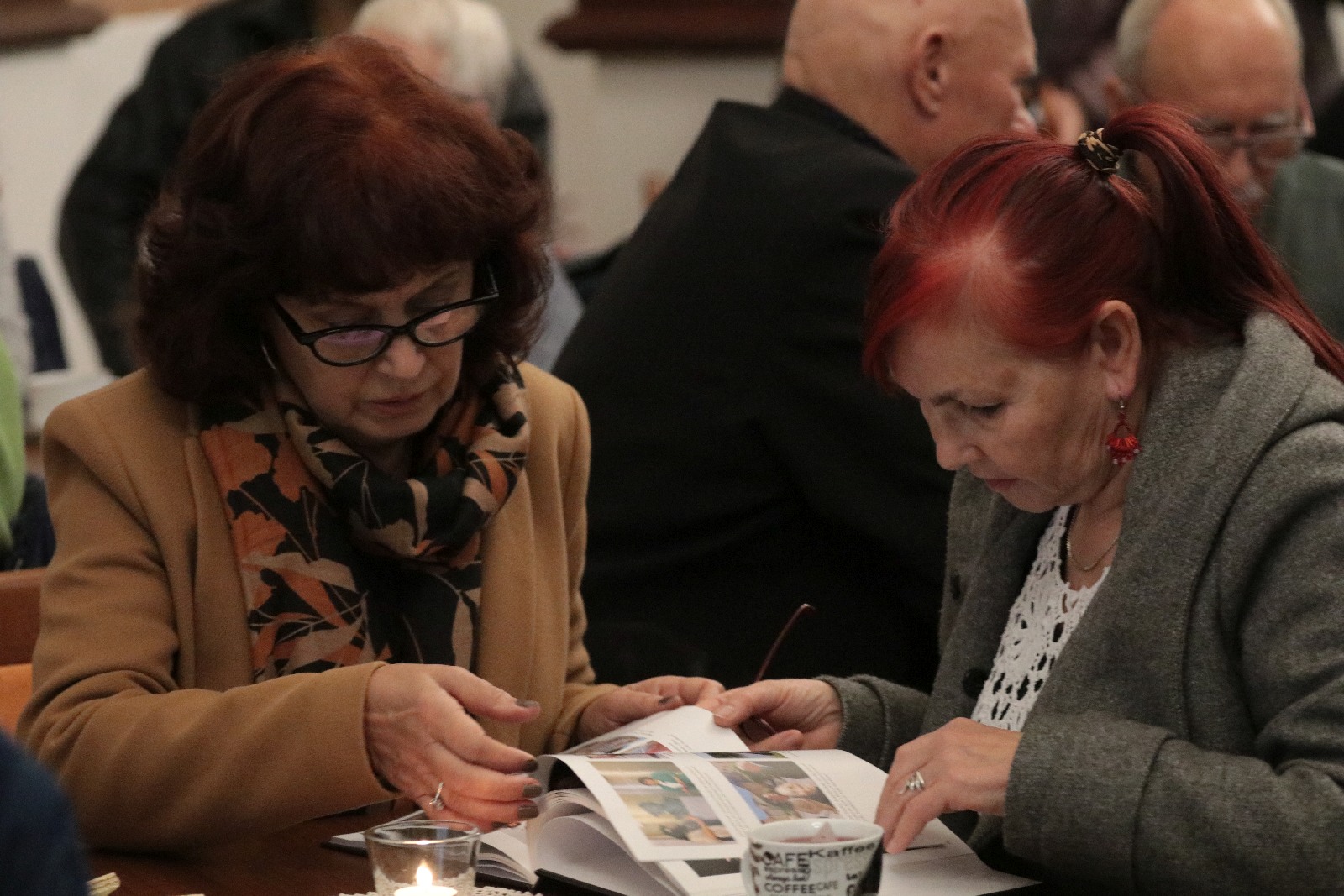 „Od romansu do romansu”. Promocja albumu i spotkanie z autorami