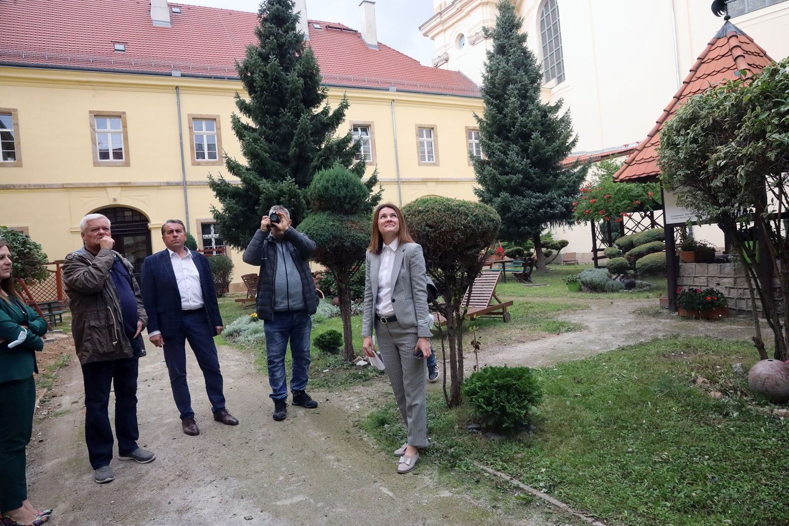Starostwo powiatowe kontynuuje renowację DPS w Legnickim Polu