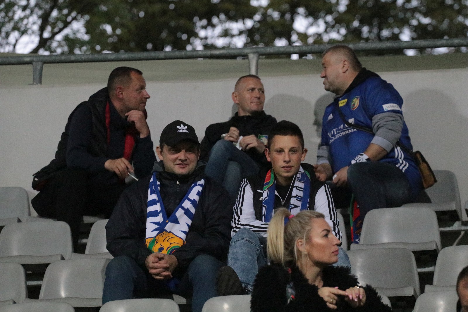 Kibice na stadionie podczas meczu z Odrą Opole