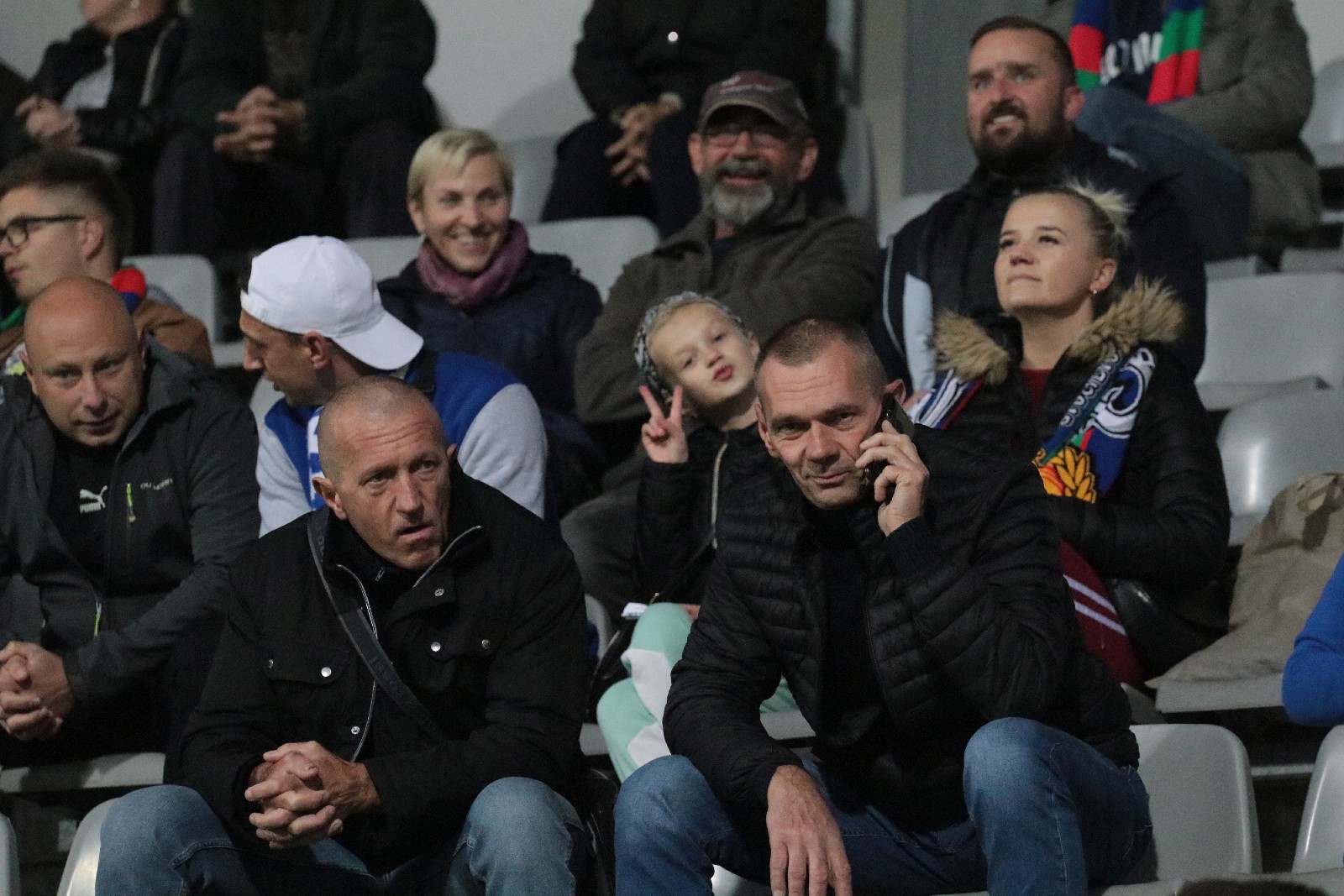 Kibice na stadionie podczas meczu z Odrą Opole