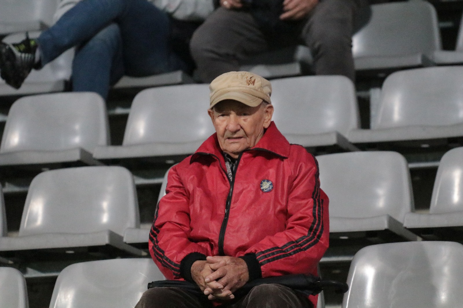 Kibice na stadionie podczas meczu z Odrą Opole