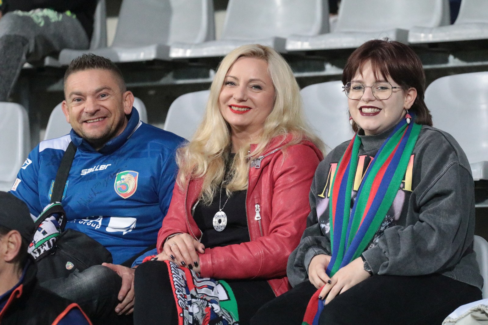 Kibice na stadionie podczas meczu z Odrą Opole