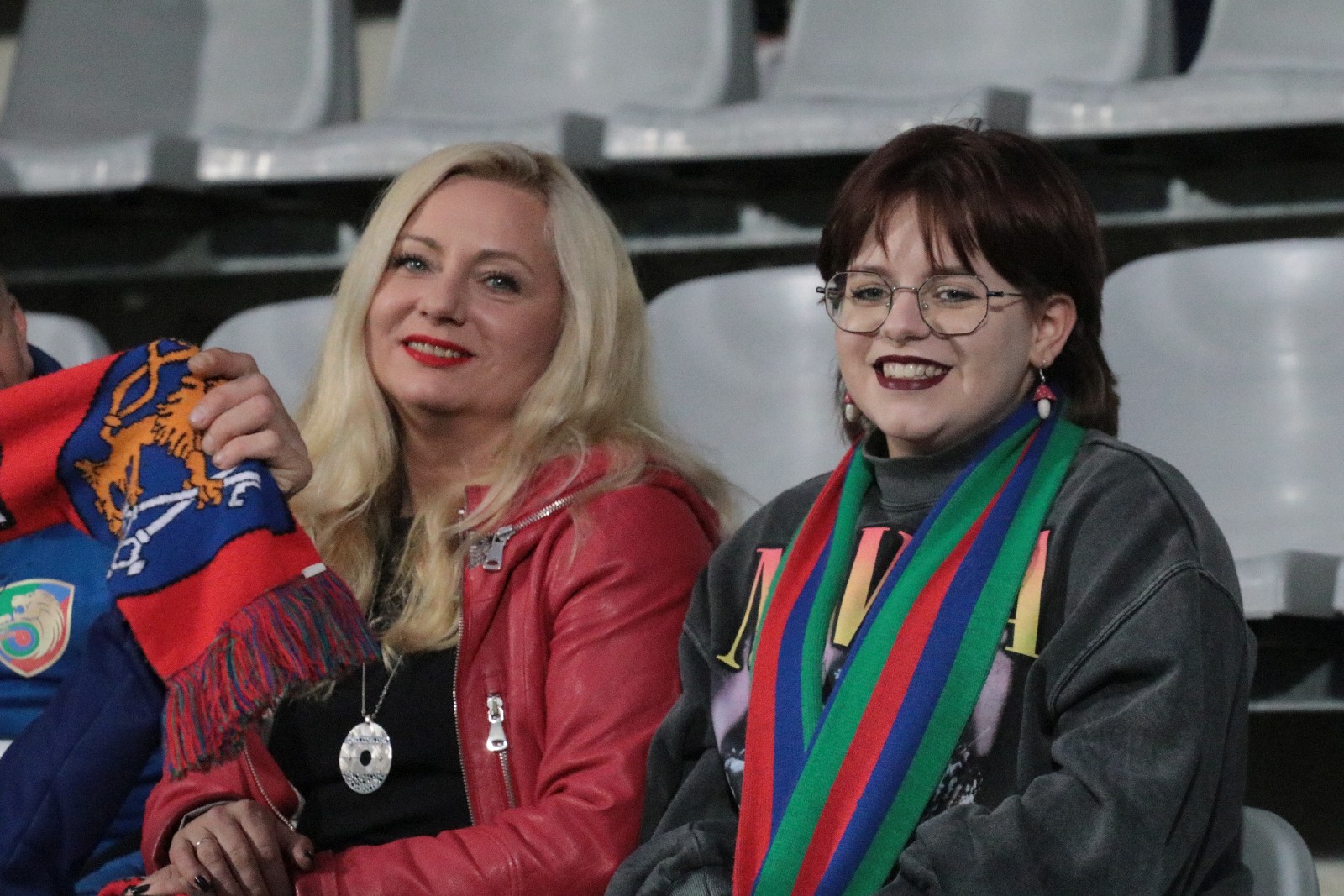 Kibice na stadionie podczas meczu z Odrą Opole