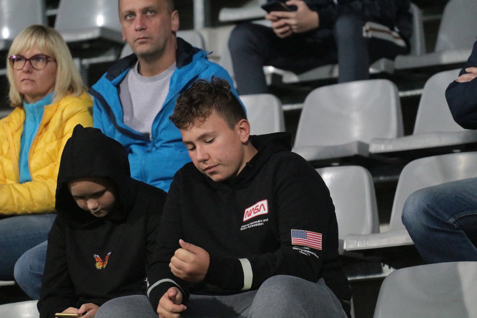 Kibice na stadionie podczas meczu z Odrą Opole