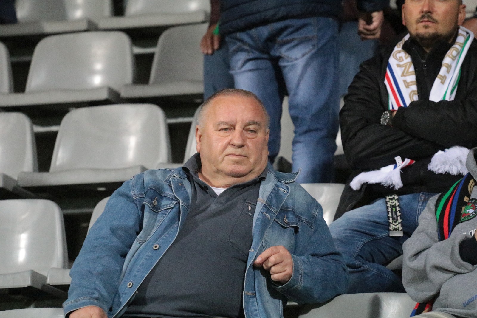 Kibice na stadionie podczas meczu z Odrą Opole