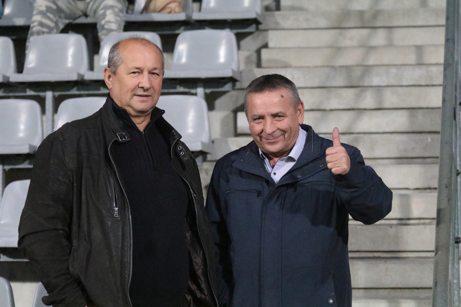 Kibice na stadionie podczas meczu z Odrą Opole