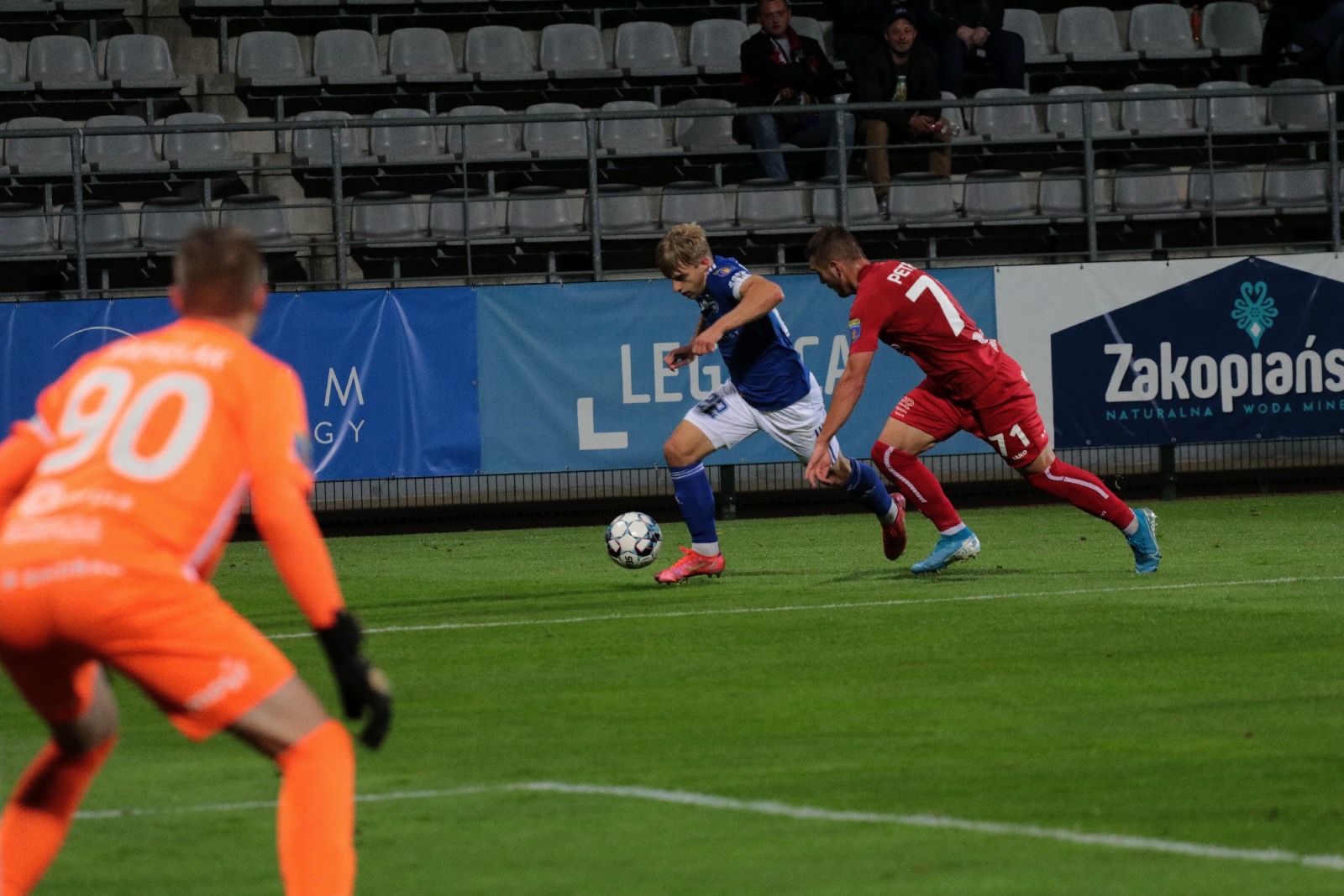 Miedź Legnica wygrywa z Odrą Opole i gra dalej w Pucharze!
