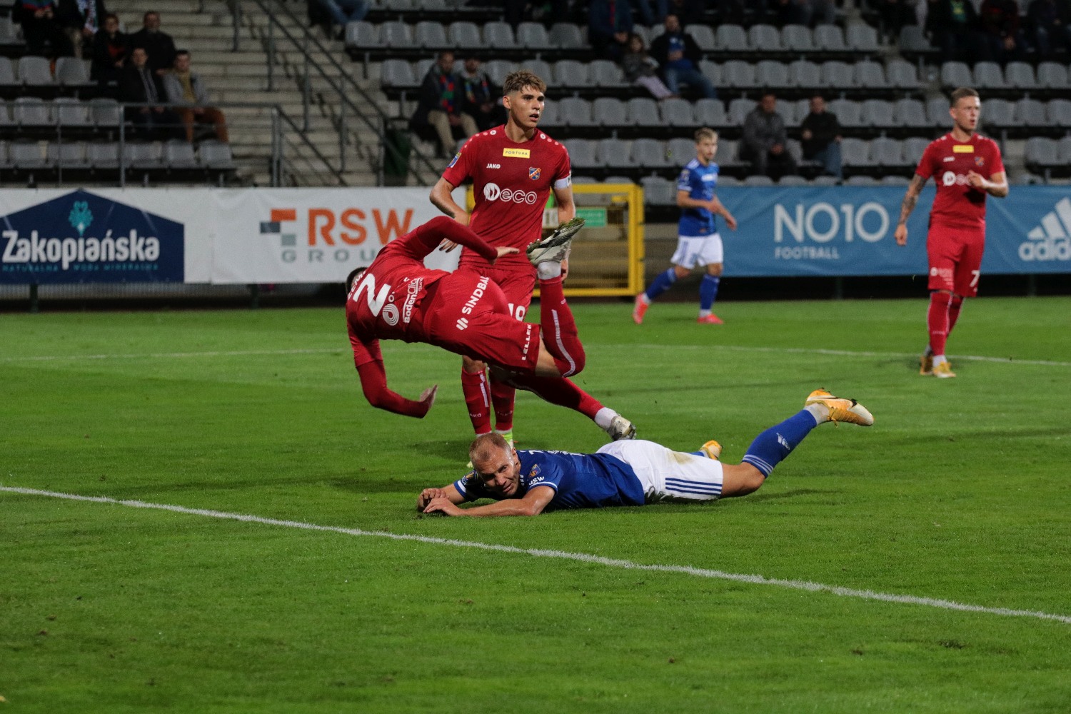 Miedź Legnica wygrywa z Odrą Opole i gra dalej w Pucharze!