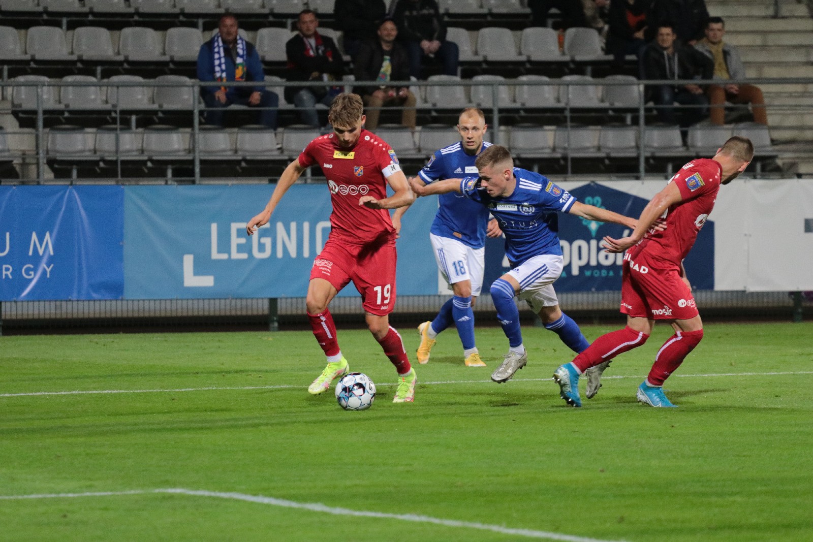 Miedź Legnica wygrywa z Odrą Opole i gra dalej w Pucharze!