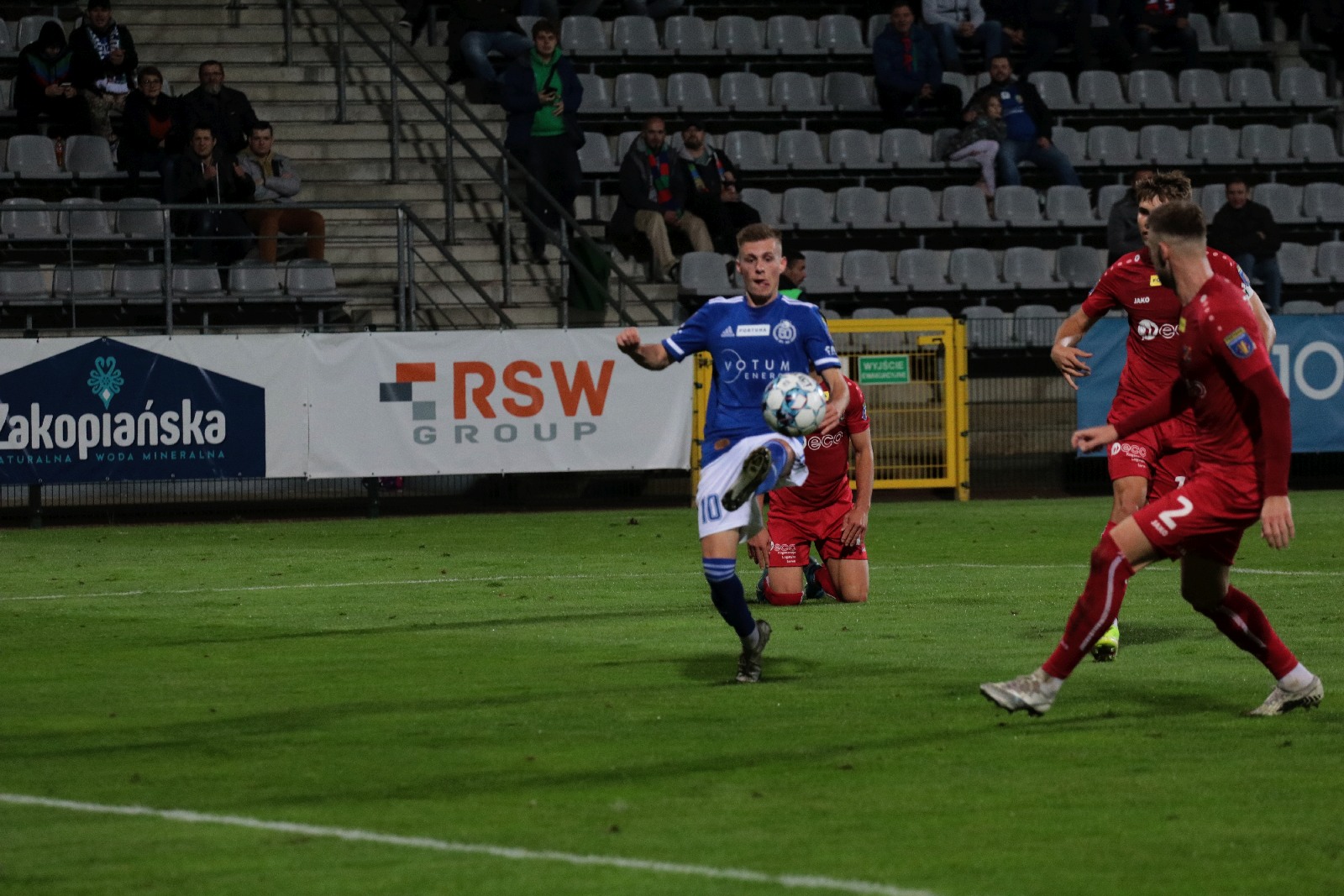 Miedź Legnica wygrywa z Odrą Opole i gra dalej w Pucharze!