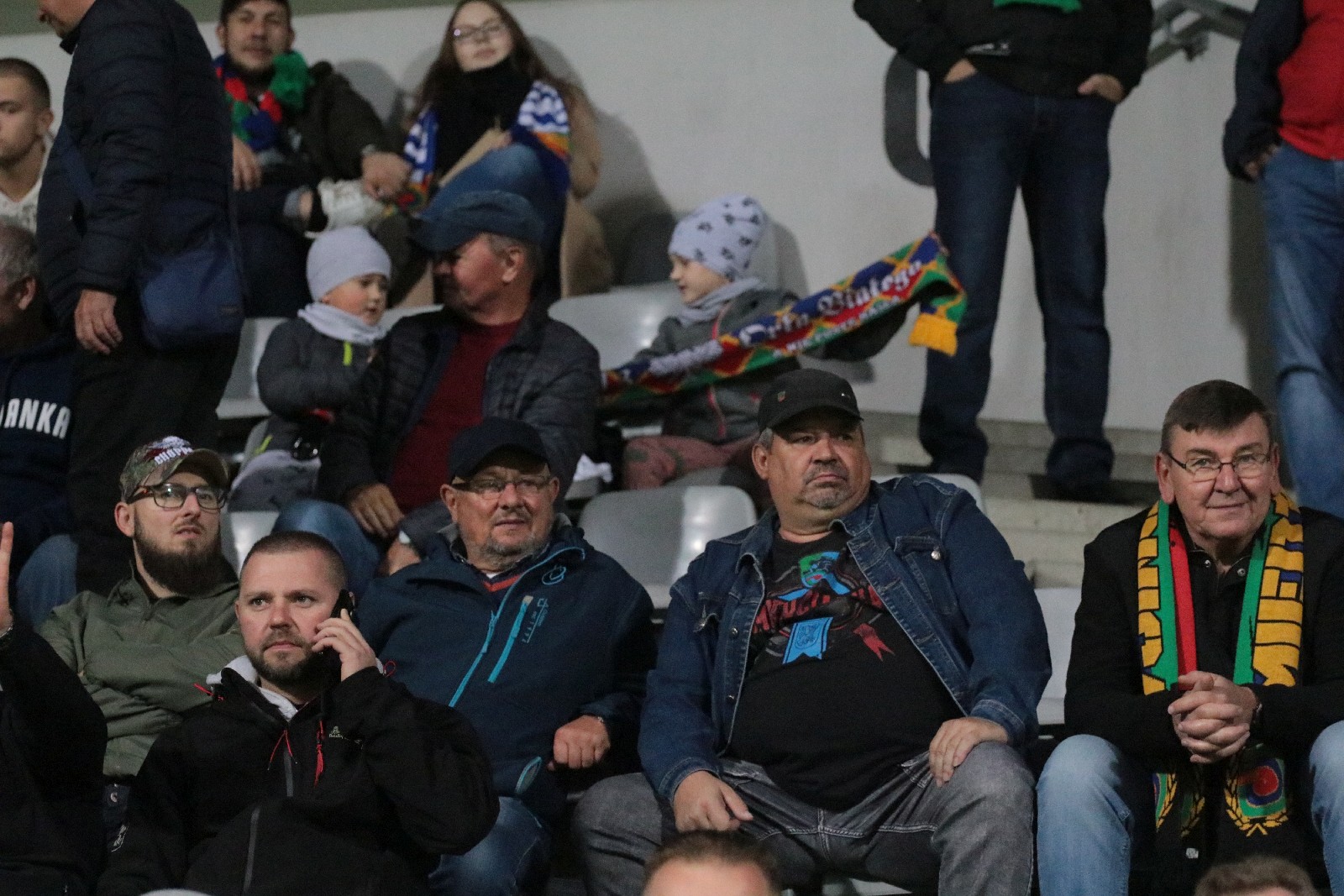 Kibice na stadionie podczas meczu z Odrą Opole
