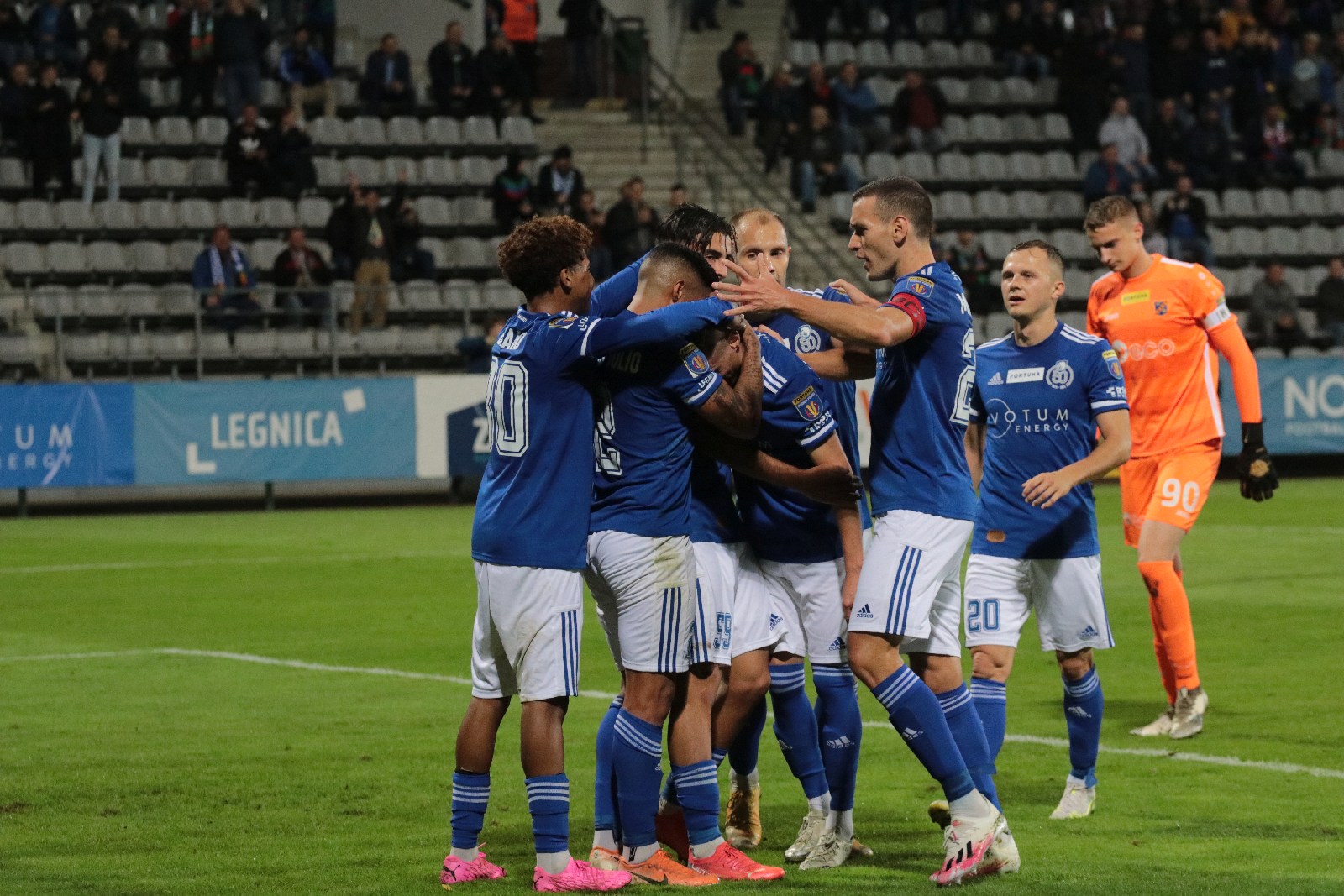 Miedź Legnica wygrywa z Odrą Opole i gra dalej w Pucharze!