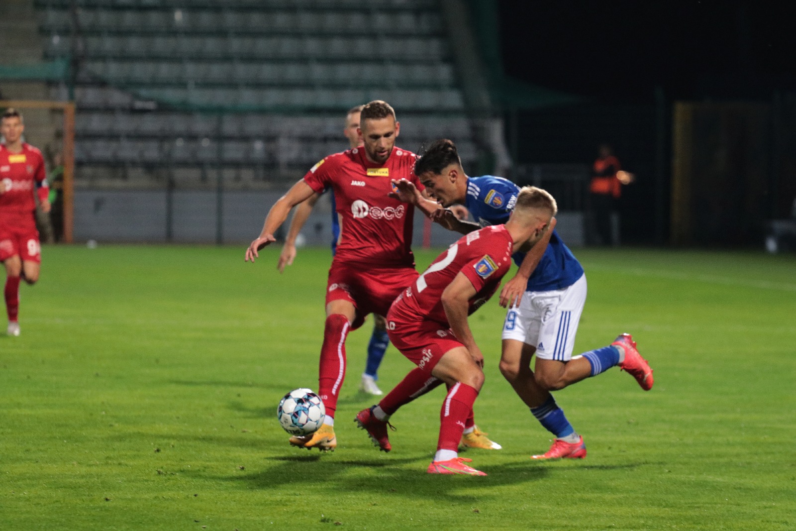 Miedź Legnica wygrywa z Odrą Opole i gra dalej w Pucharze!