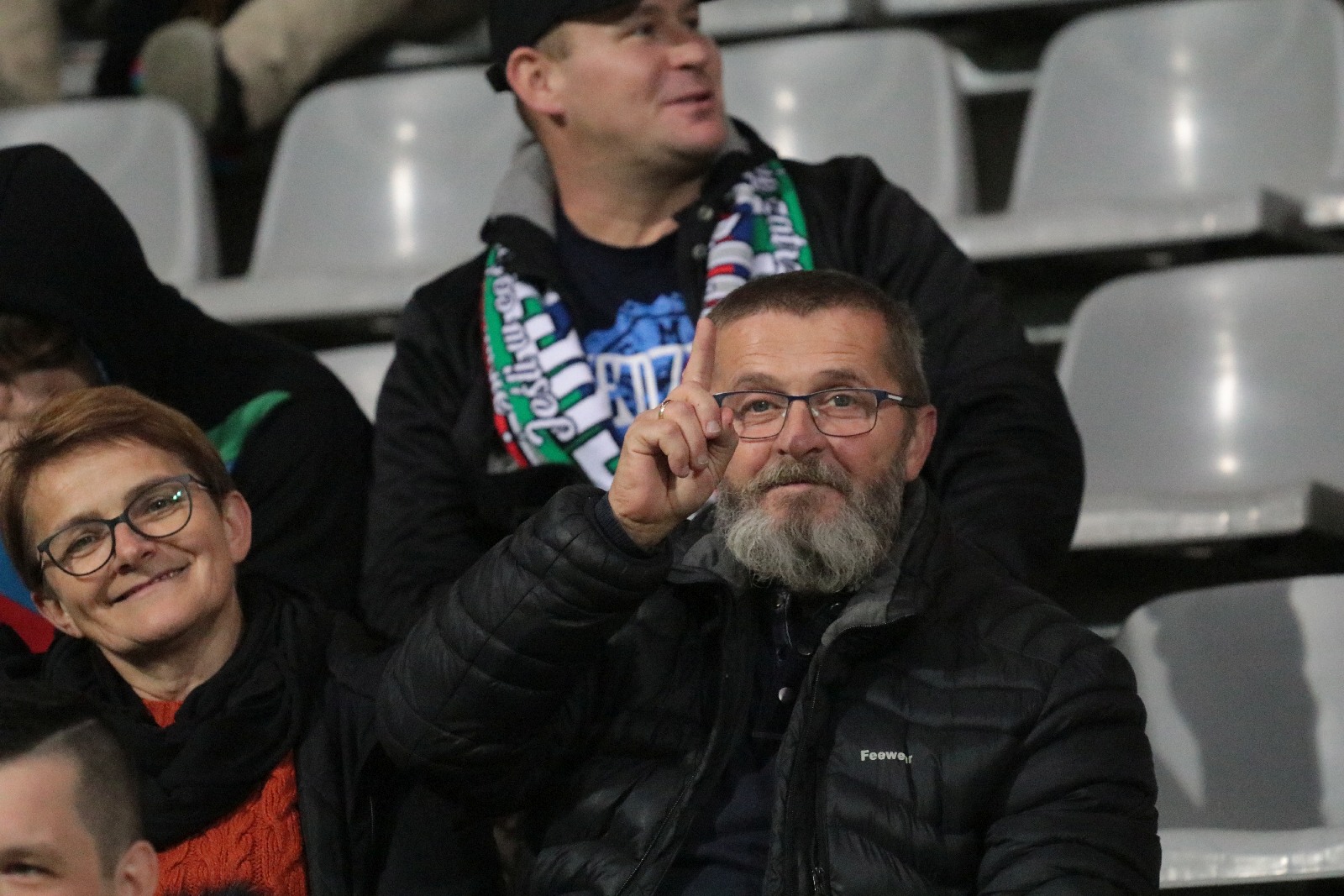 Kibice na stadionie podczas meczu z Odrą Opole