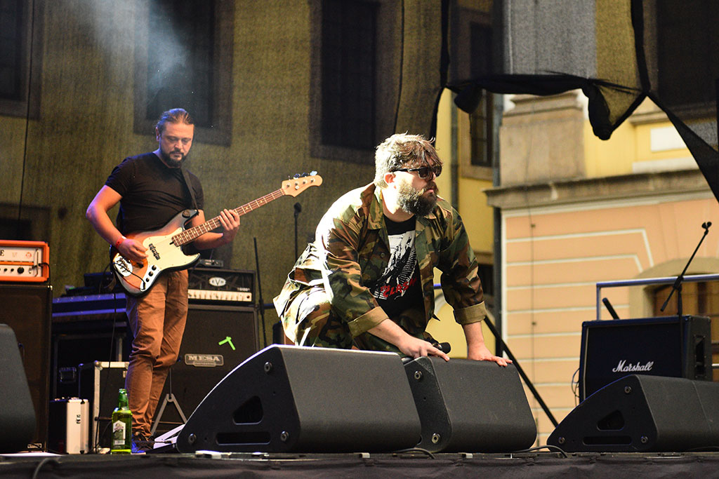 PKRock'21. Na dziedzińcu Akademii zagrało pięć rockowych kapel