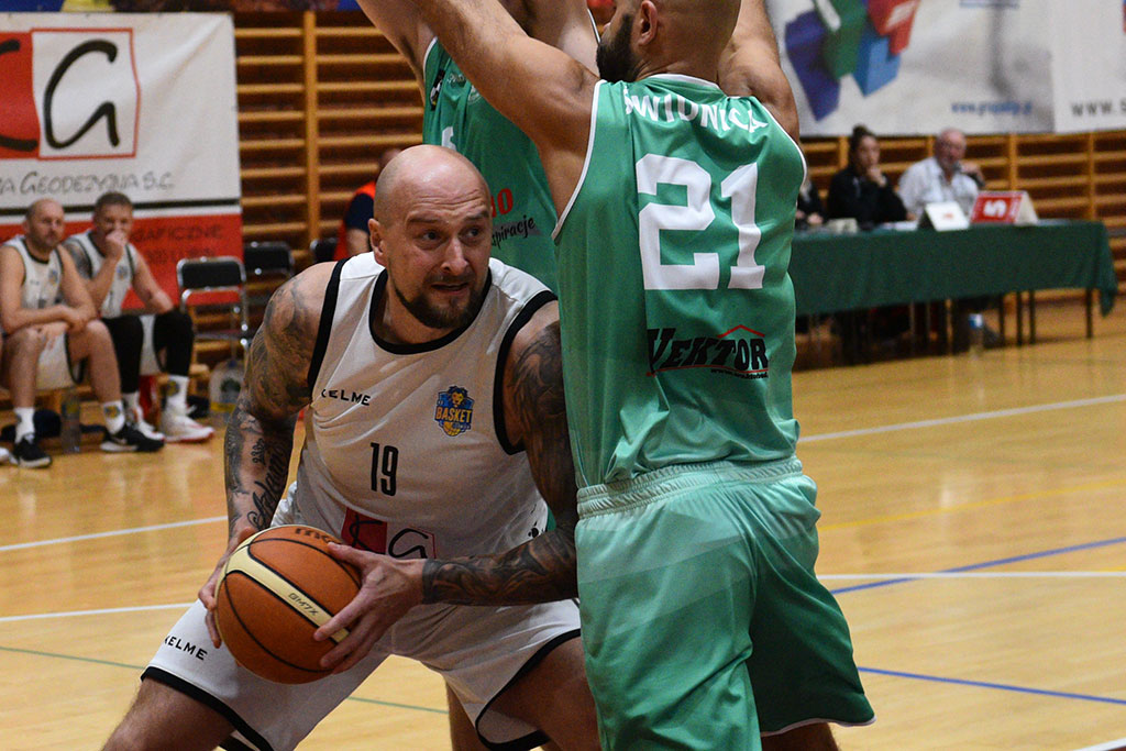 Nieudana inauguracja legniczan. Basket przegrał z Polonią