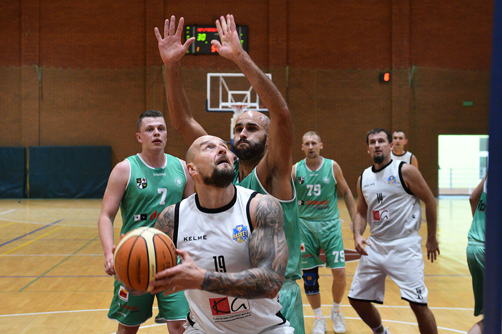 Nieudana inauguracja legniczan. Basket przegrał z Polonią