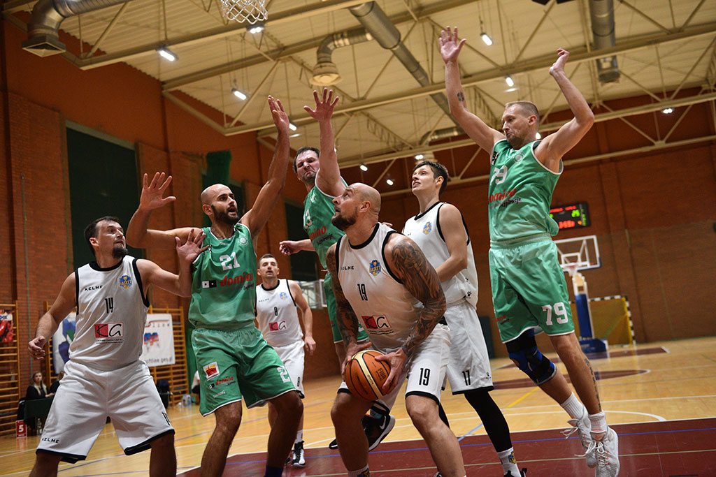 Nieudana inauguracja legniczan. Basket przegrał z Polonią