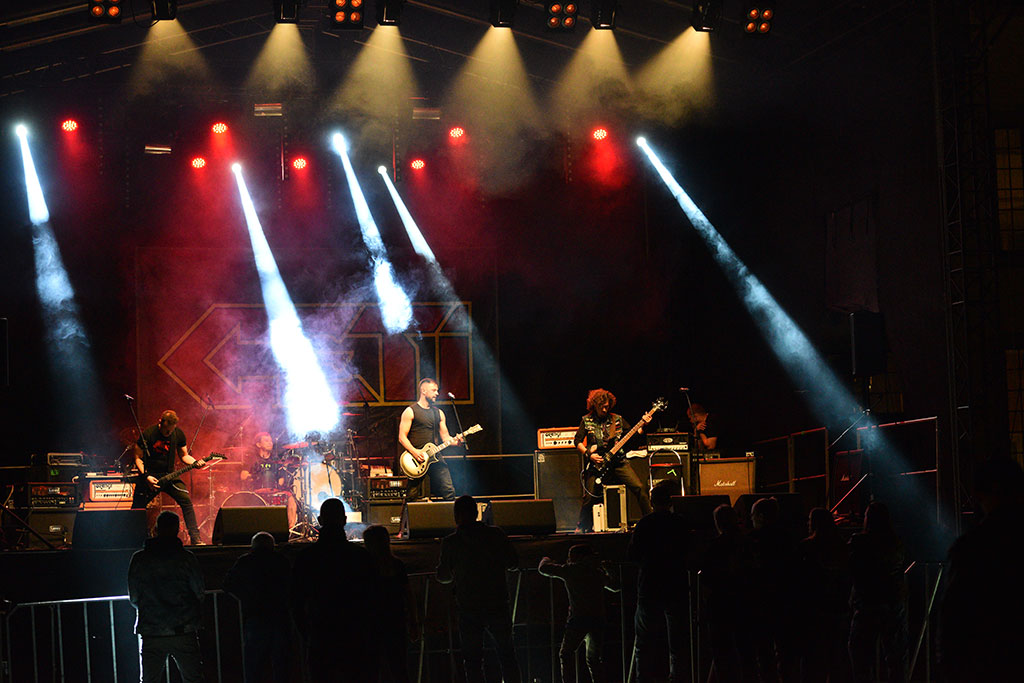 PKRock'21. Na dziedzińcu Akademii zagrało pięć rockowych kapel