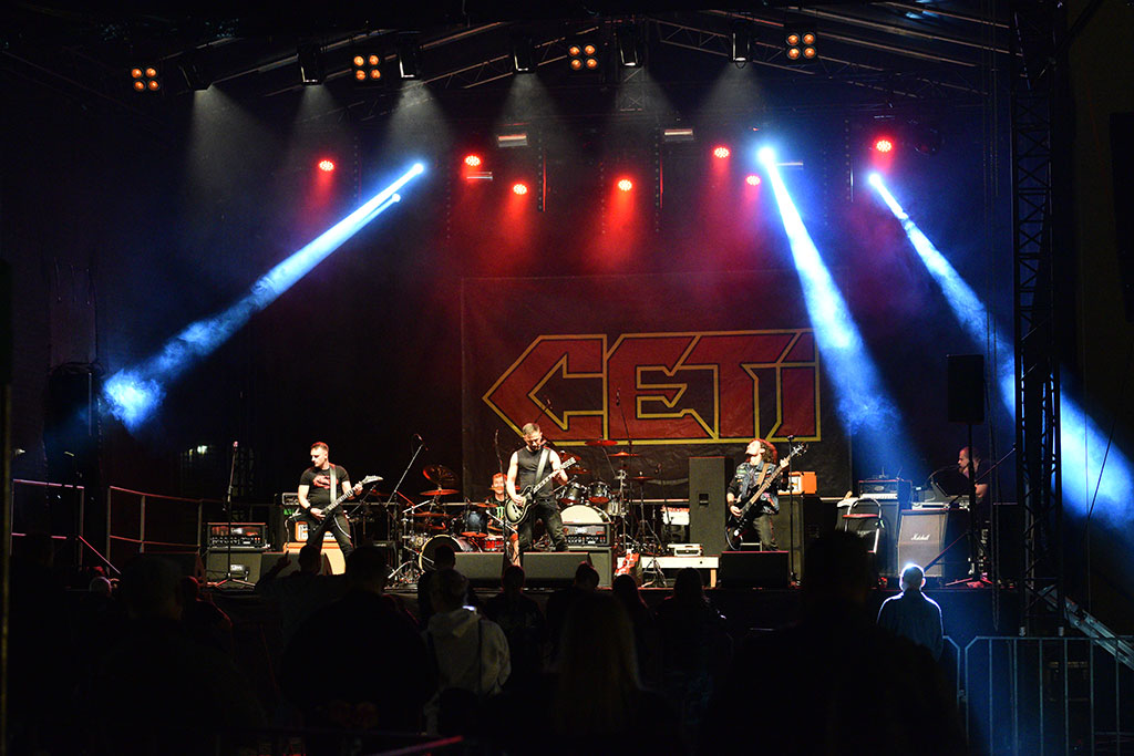 PKRock'21. Na dziedzińcu Akademii zagrało pięć rockowych kapel