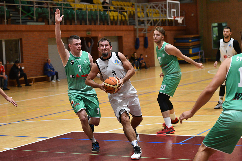 Nieudana inauguracja legniczan. Basket przegrał z Polonią