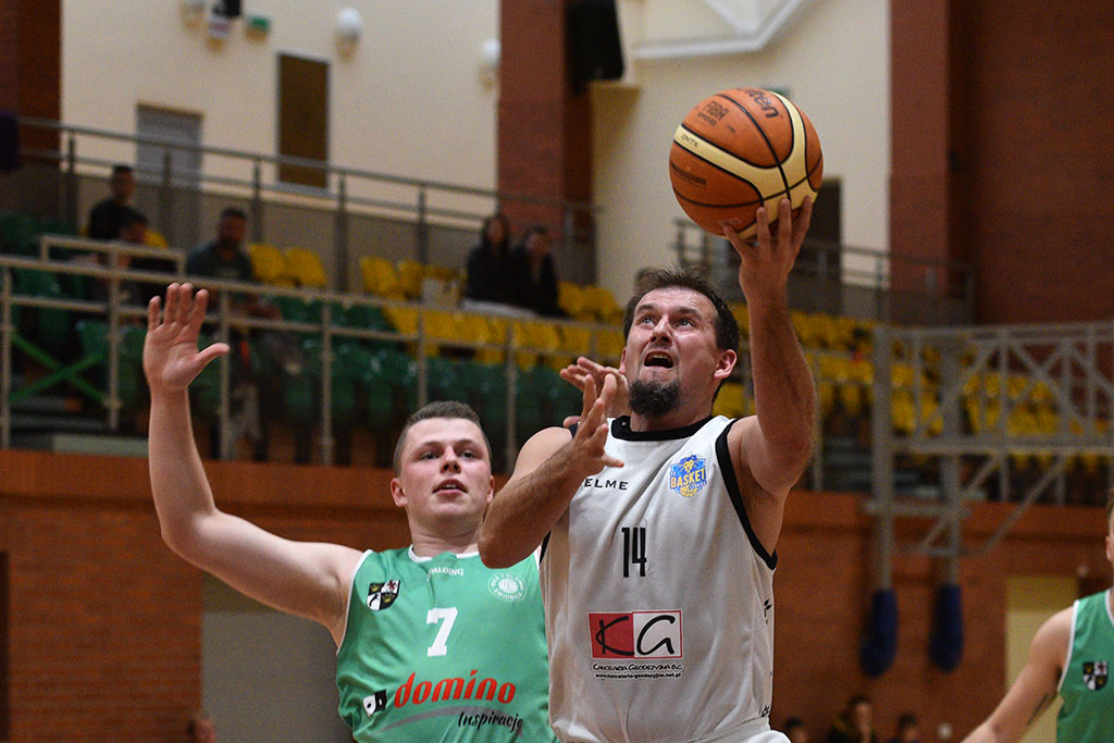 Nieudana inauguracja legniczan. Basket przegrał z Polonią